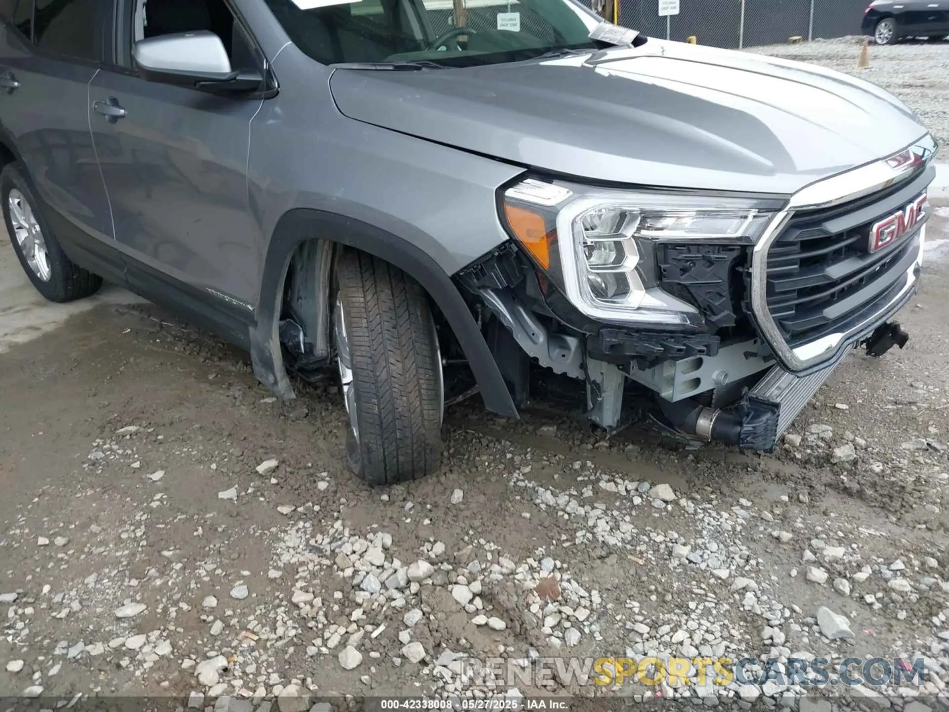 17 fotografías del automóvil dañado 3GKALTEG7RL346411 GMC TERRAIN 2024