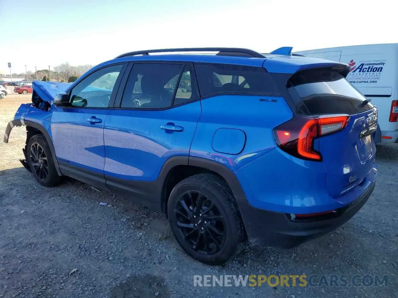 2 fotografías del automóvil dañado 3GKALTEG8RL272416 GMC TERRAIN 2024