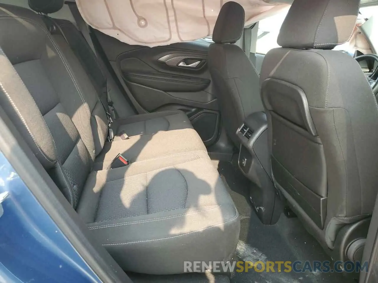 11 fotografías del automóvil dañado 3GKALTEG8RL303034 GMC TERRAIN 2024