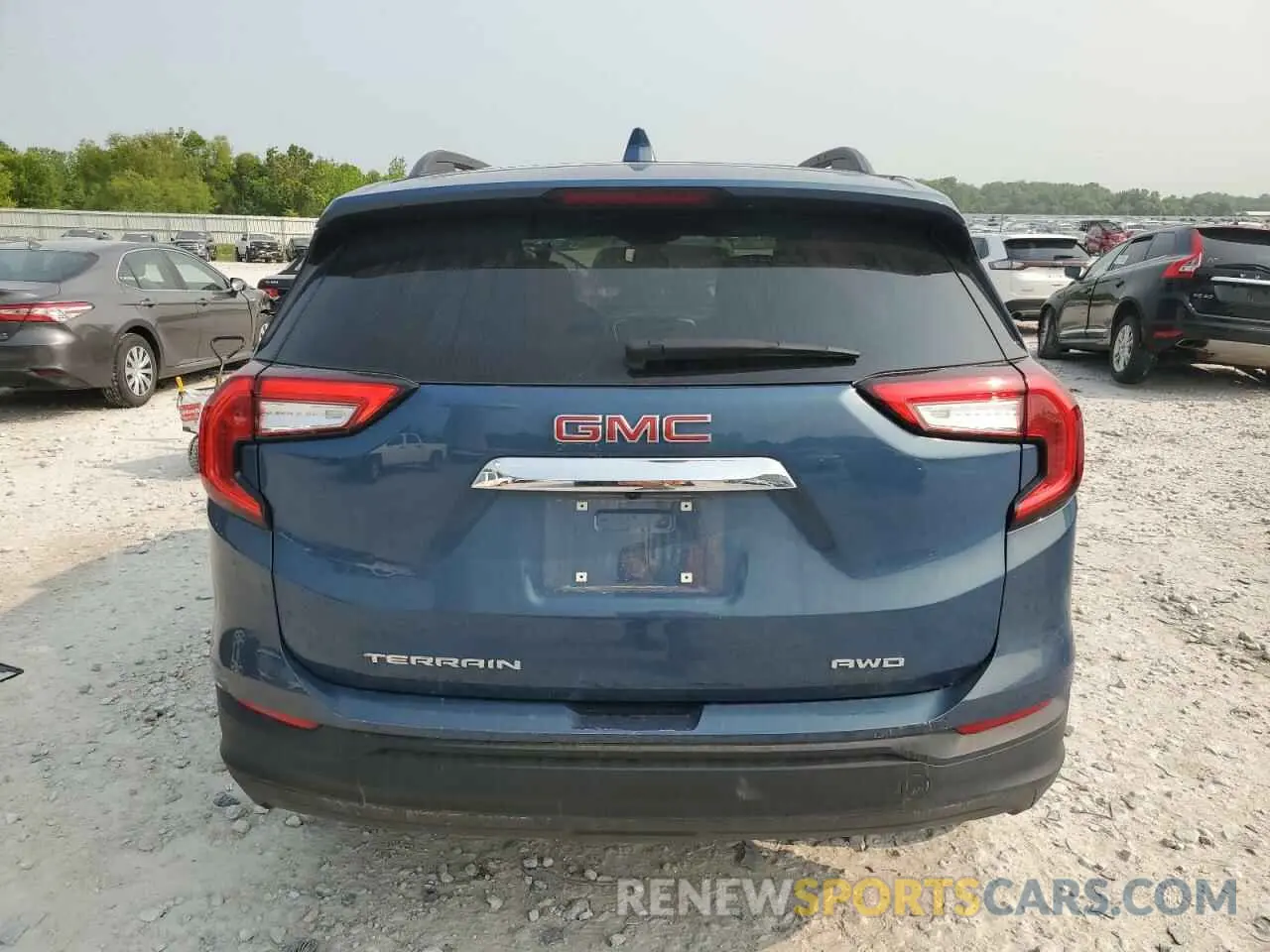 6 fotografías del automóvil dañado 3GKALTEG8RL303034 GMC TERRAIN 2024