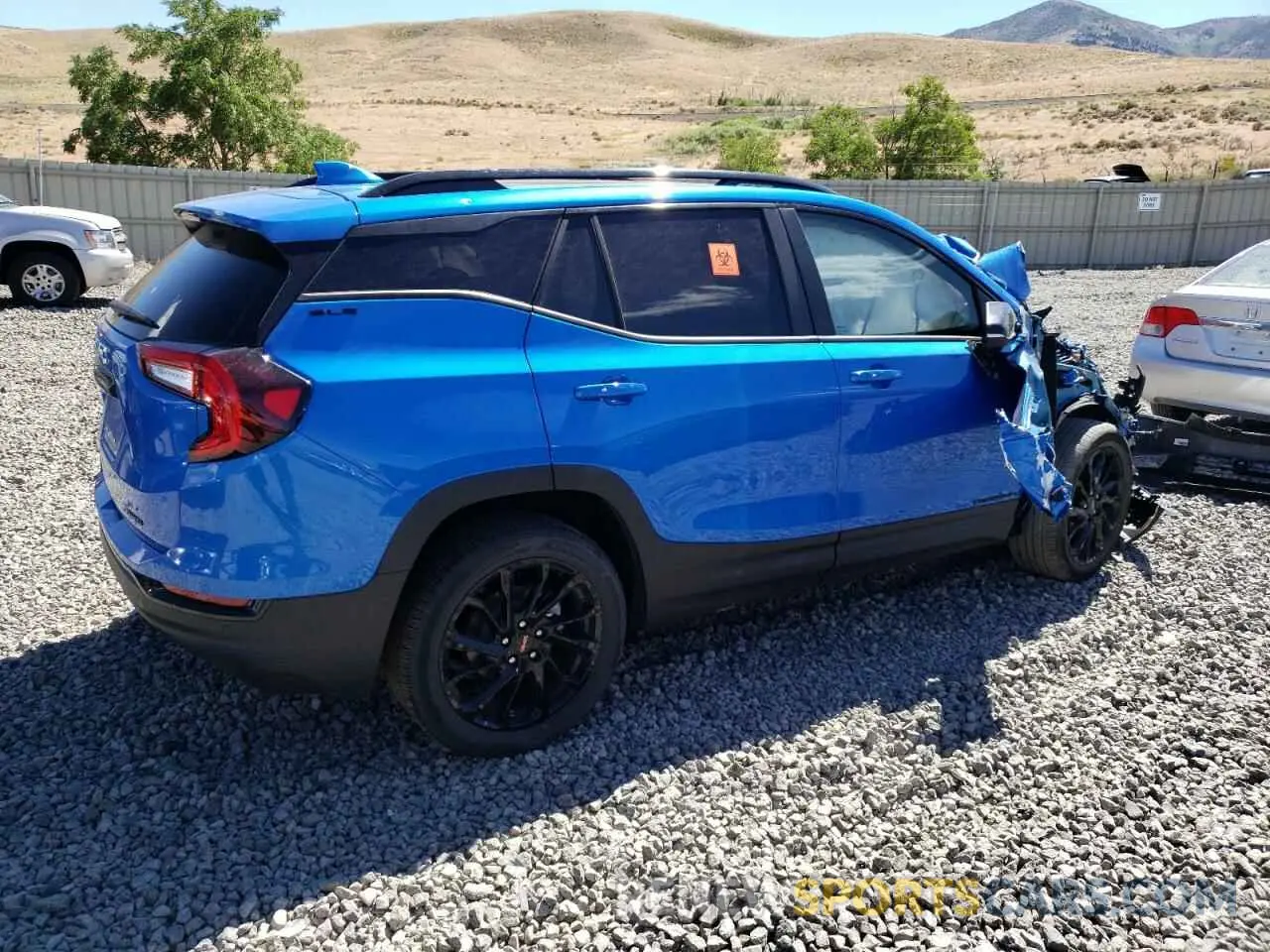 3 fotografías del automóvil dañado 3GKALTEGXRL270165 GMC TERRAIN 2024