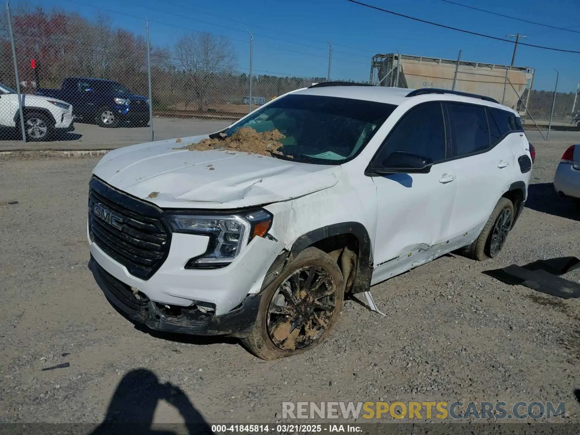 2 fotografías del automóvil dañado 3GKALTEGXRL290285 GMC TERRAIN 2024
