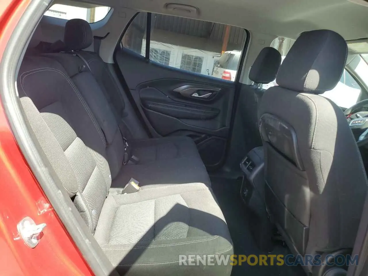 11 fotografías del automóvil dañado 3GKALTEGXRL307375 GMC TERRAIN 2024