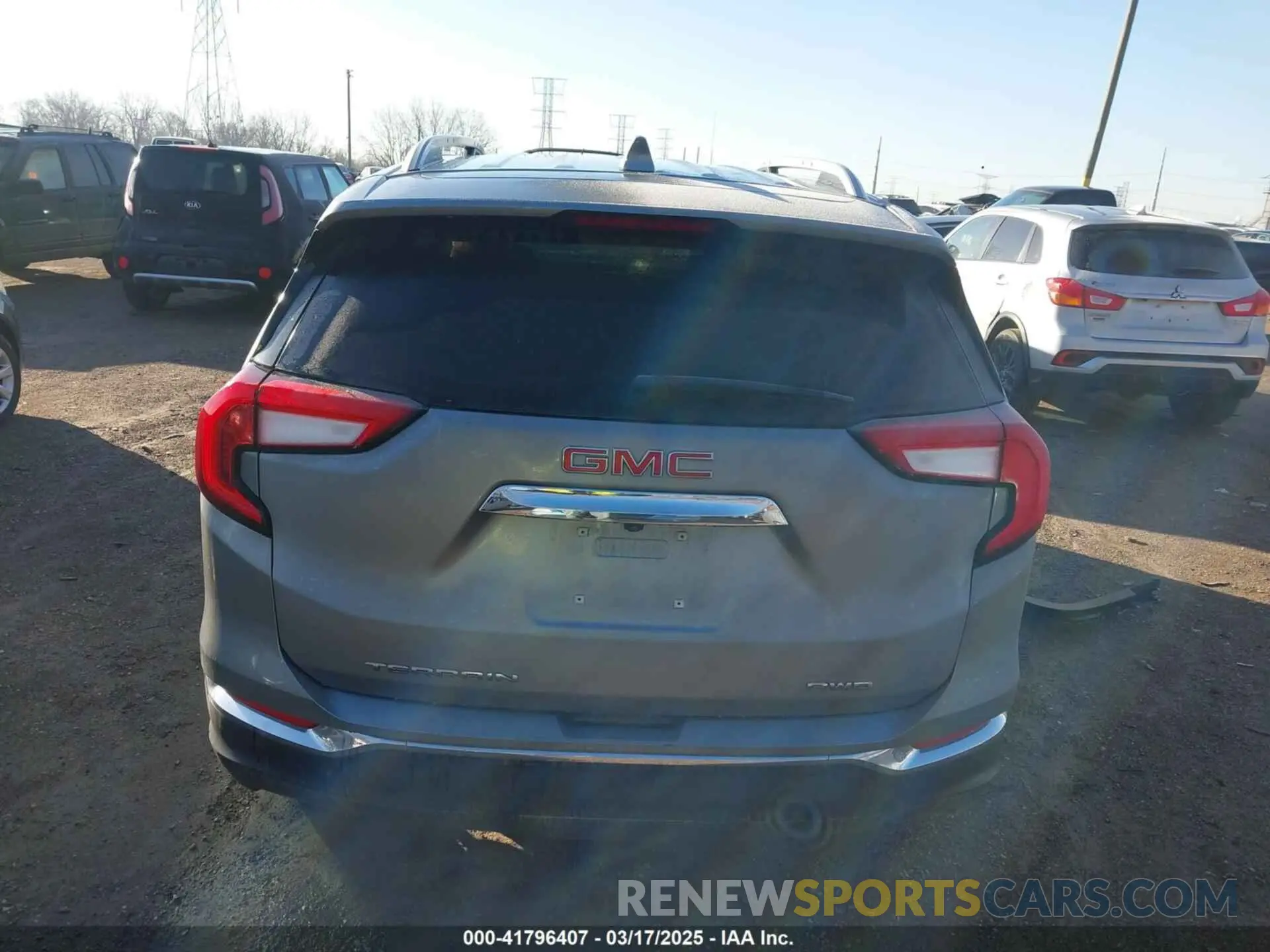 16 fotografías del automóvil dañado 3GKALVEG0RL153920 GMC TERRAIN 2024