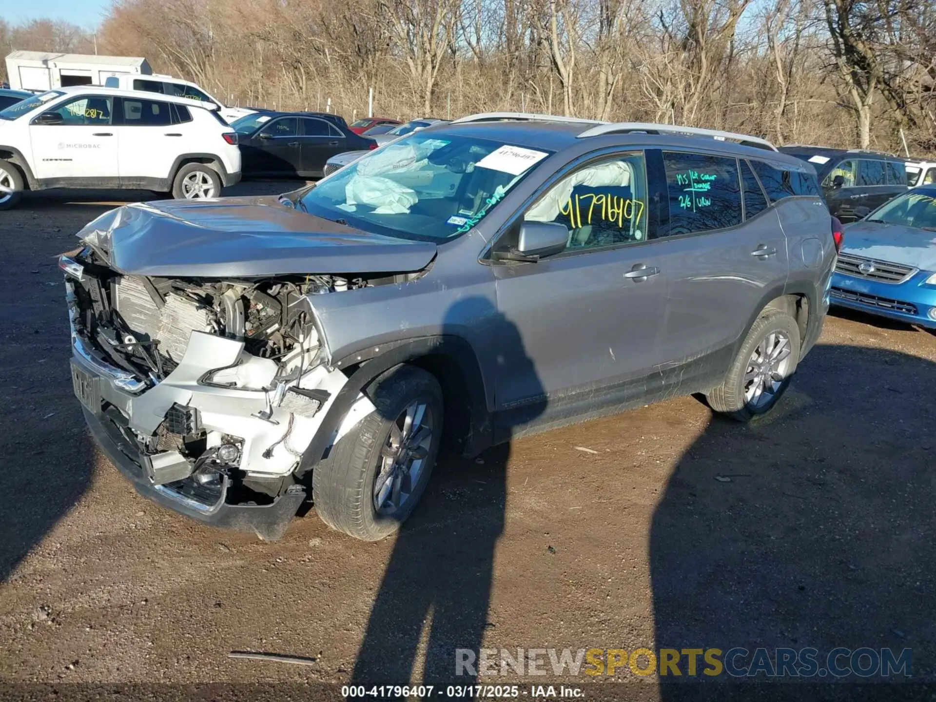 2 fotografías del automóvil dañado 3GKALVEG0RL153920 GMC TERRAIN 2024