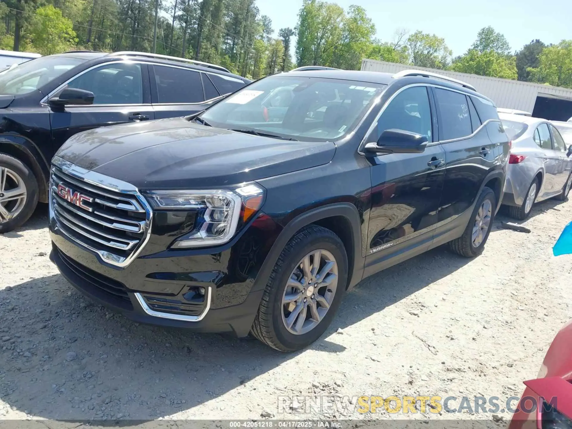 2 fotografías del automóvil dañado 3GKALVEG0RL175304 GMC TERRAIN 2024