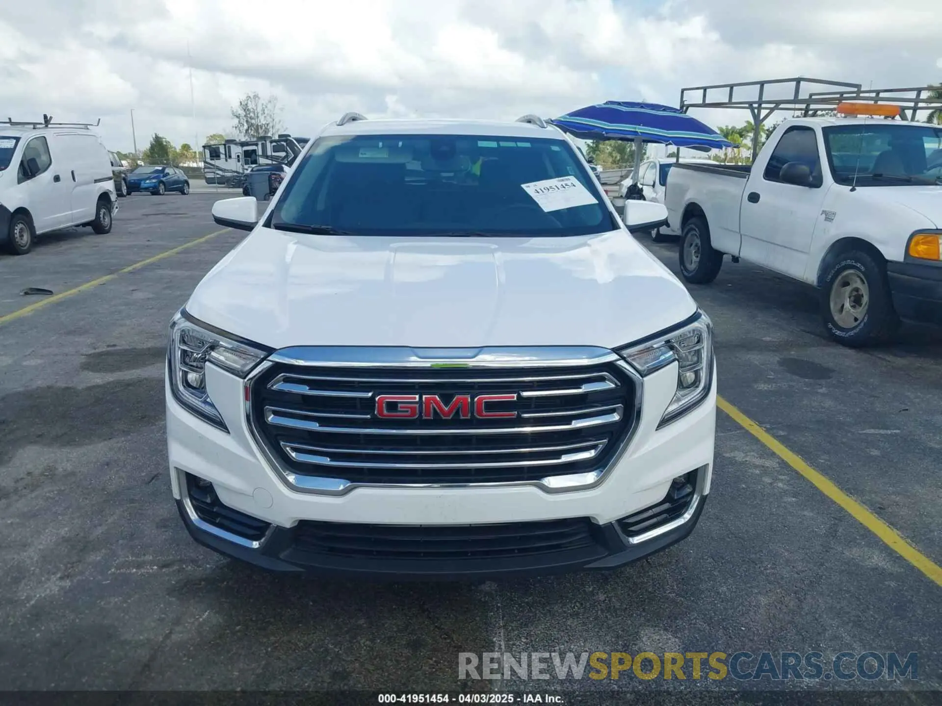 12 fotografías del automóvil dañado 3GKALVEG2RL279907 GMC TERRAIN 2024