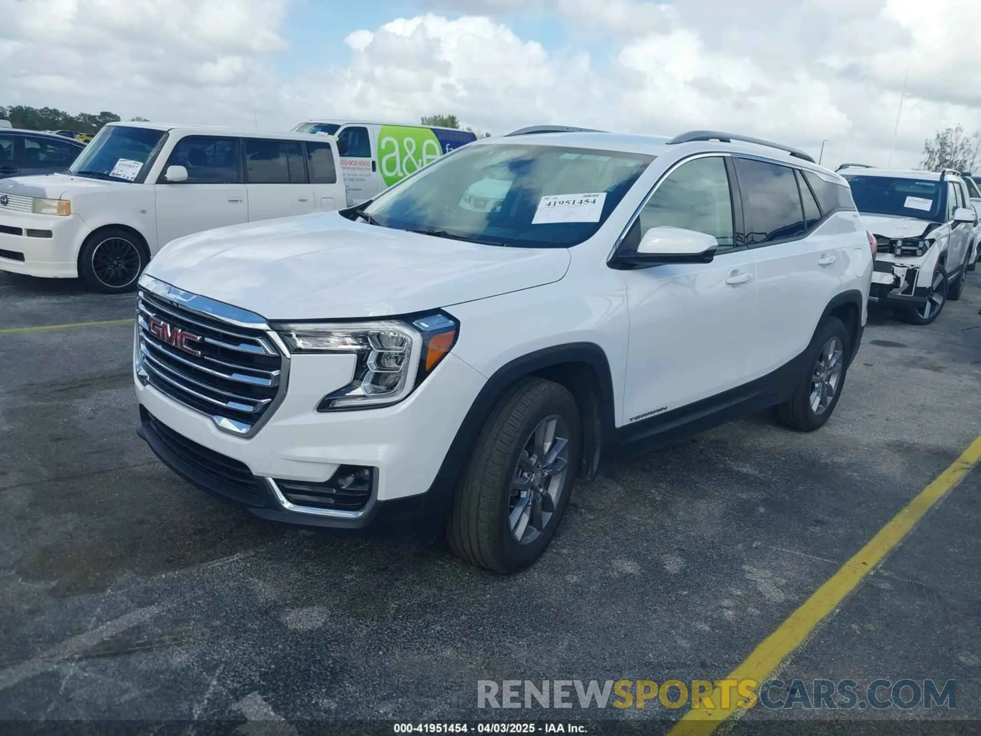 2 fotografías del automóvil dañado 3GKALVEG2RL279907 GMC TERRAIN 2024