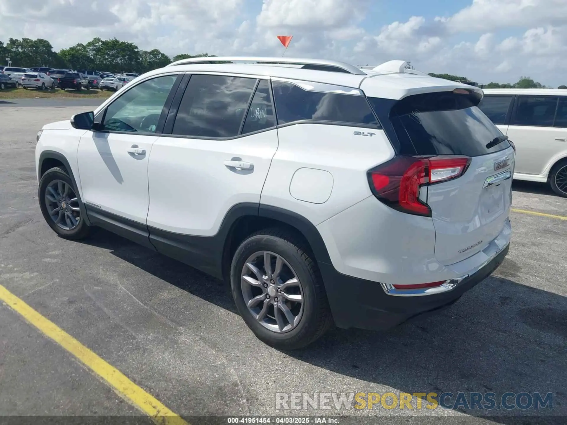 3 fotografías del automóvil dañado 3GKALVEG2RL279907 GMC TERRAIN 2024