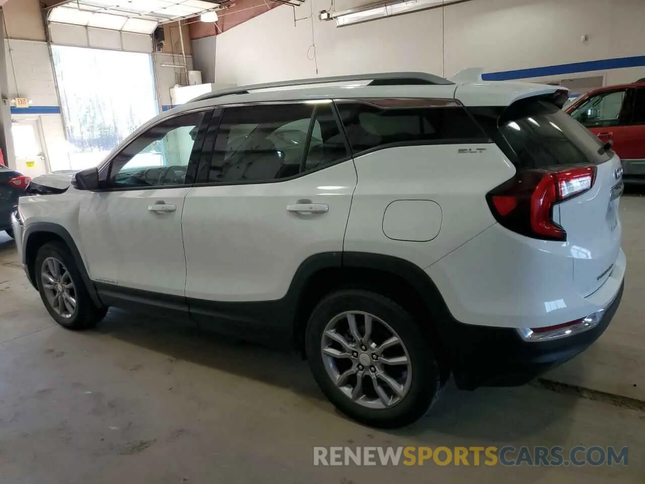 2 fotografías del automóvil dañado 3GKALVEG4RL325205 GMC TERRAIN 2024