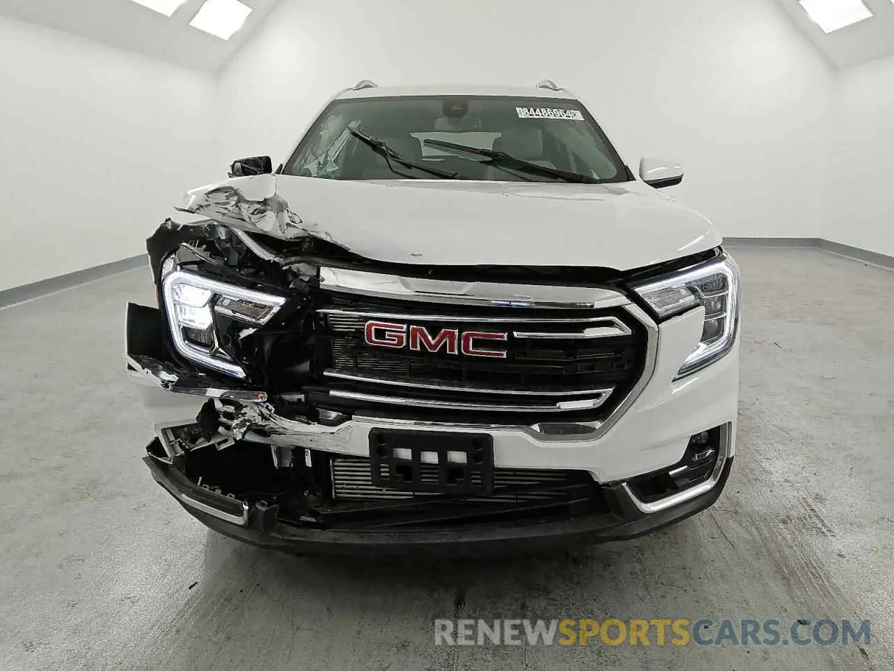 5 fotografías del automóvil dañado 3GKALVEG5RL326685 GMC TERRAIN 2024