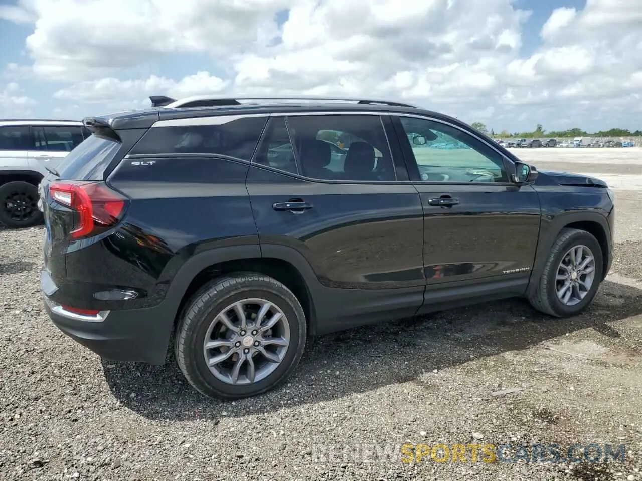 3 fotografías del automóvil dañado 3GKALVEG6RL255710 GMC TERRAIN 2024