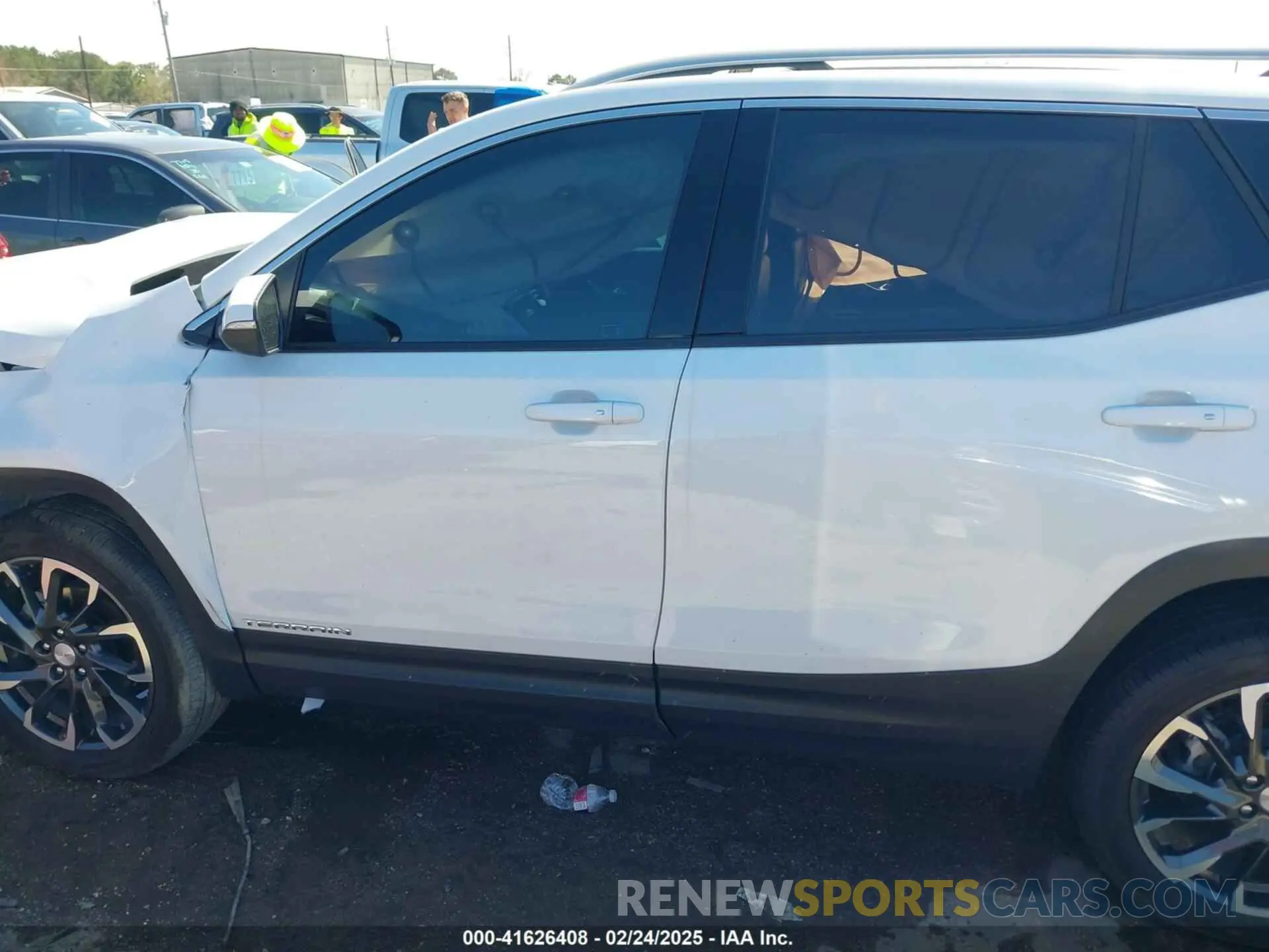 13 fotografías del automóvil dañado 3GKALVEG6RL325318 GMC TERRAIN 2024