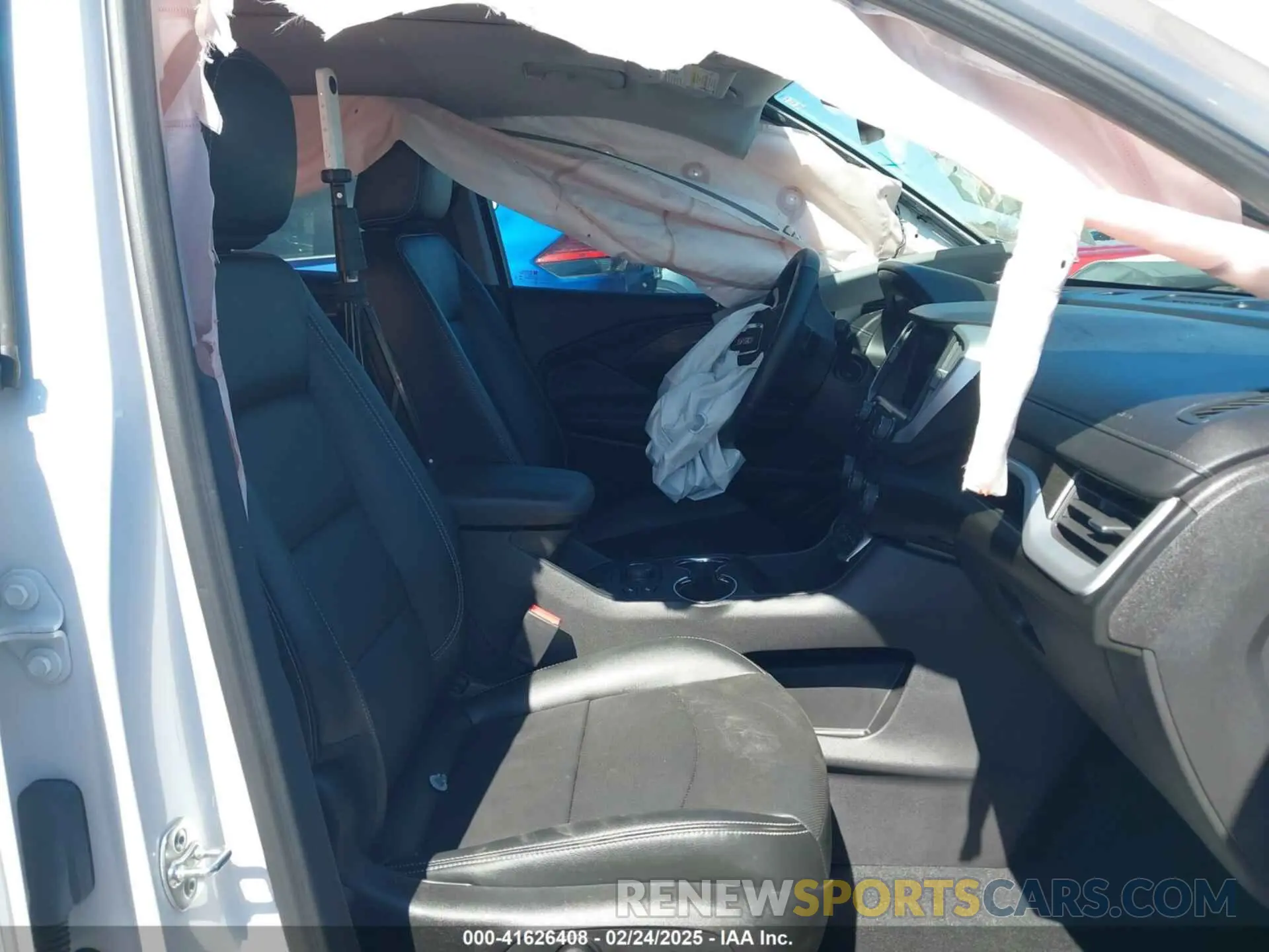 5 fotografías del automóvil dañado 3GKALVEG6RL325318 GMC TERRAIN 2024