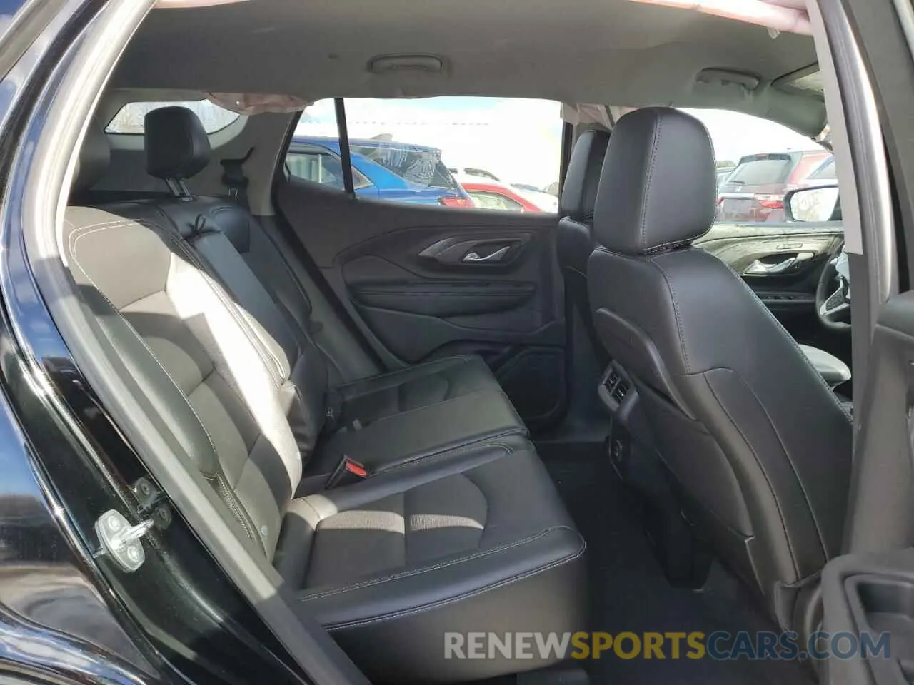 11 fotografías del automóvil dañado 3GKALVEG8RL152398 GMC TERRAIN 2024