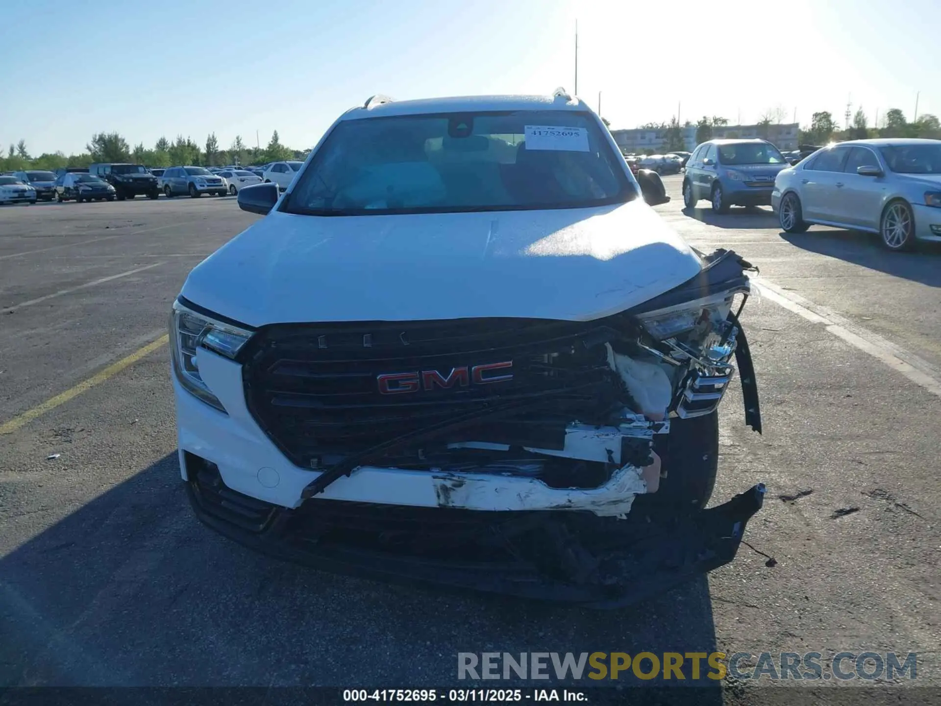 13 fotografías del automóvil dañado 3GKALVEG8RL162753 GMC TERRAIN 2024
