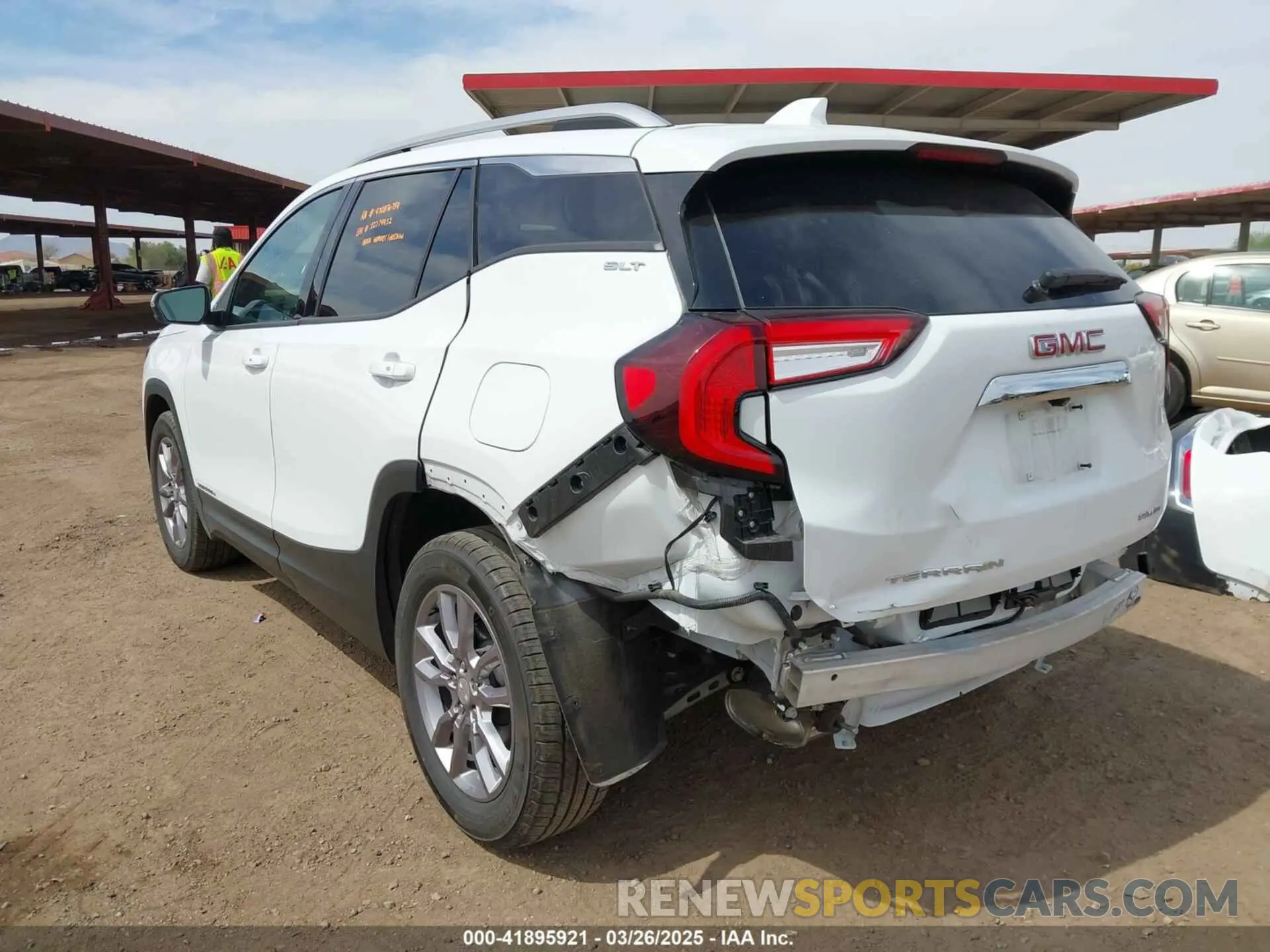 3 fotografías del automóvil dañado 3GKALVEG8RL299613 GMC TERRAIN 2024