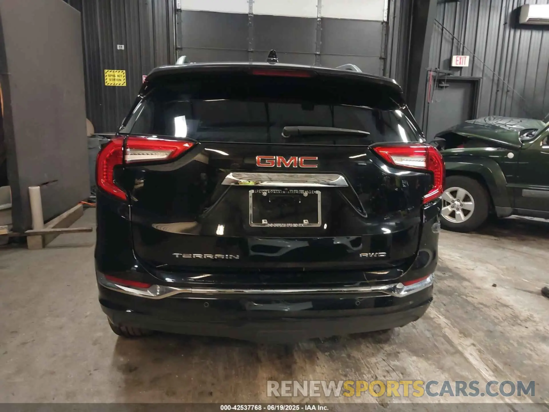 17 fotografías del automóvil dañado 3GKALXEG2RL296444 GMC TERRAIN 2024