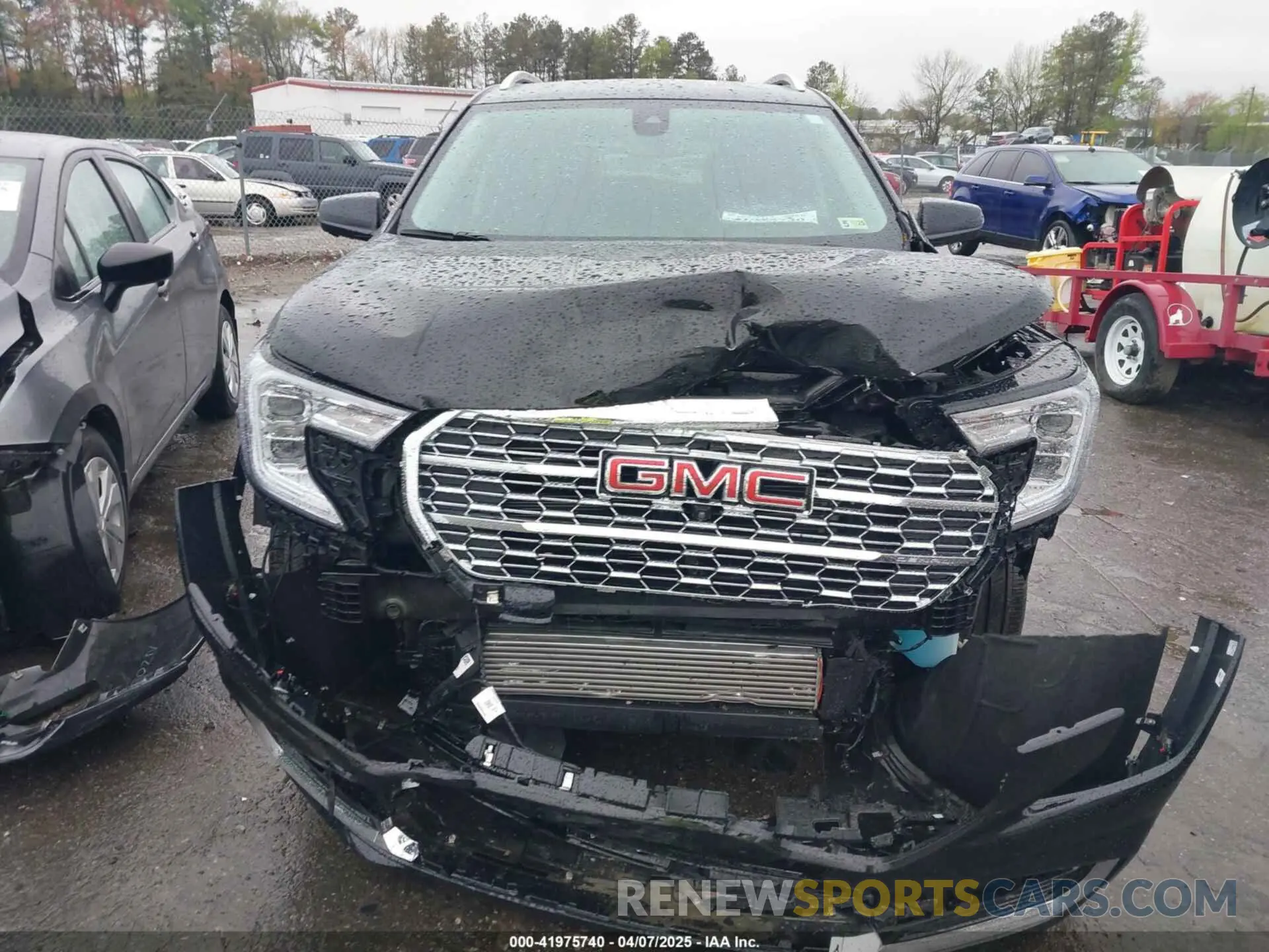 12 fotografías del automóvil dañado 3GKALXEG4RL117353 GMC TERRAIN 2024