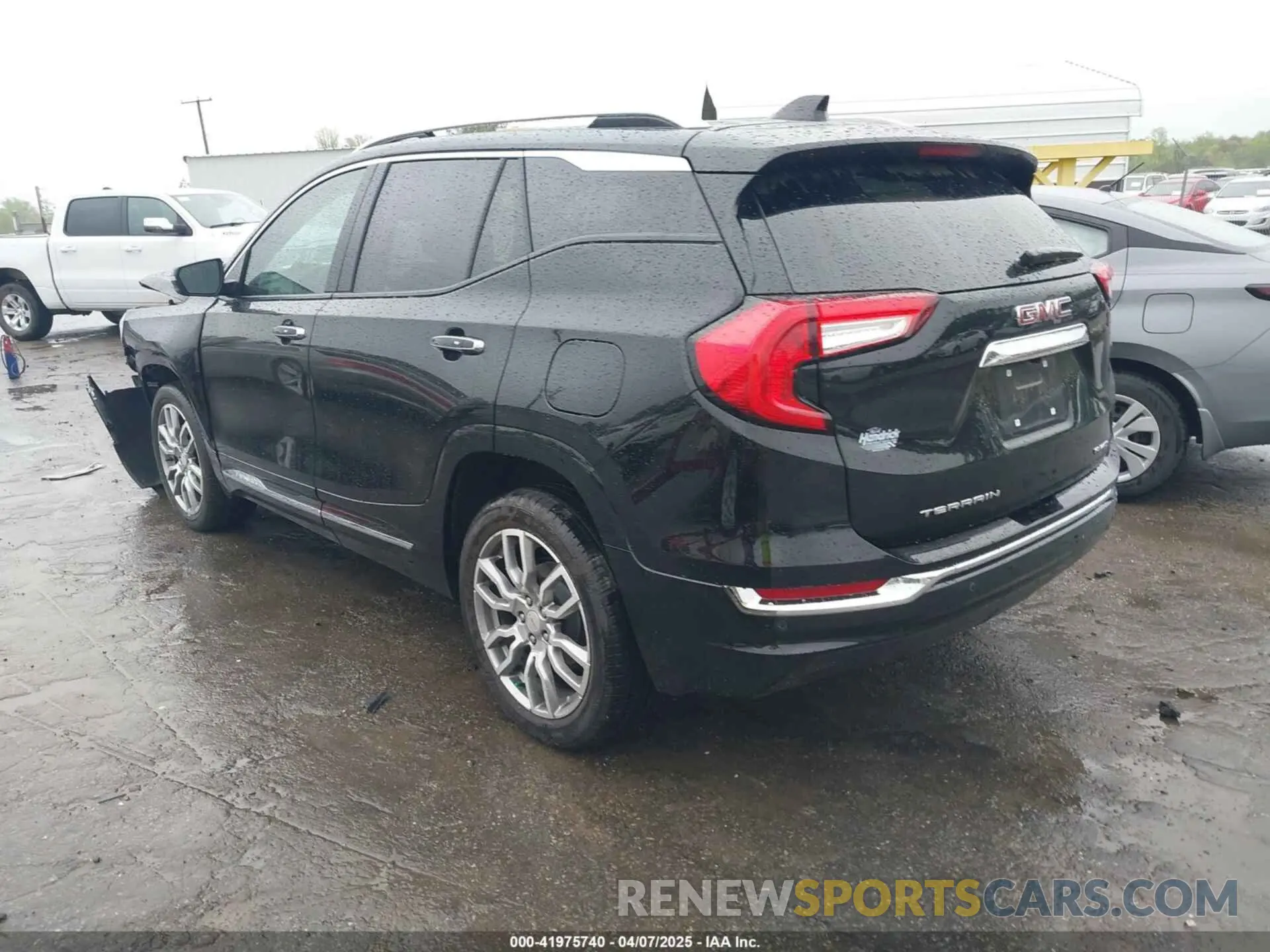3 fotografías del automóvil dañado 3GKALXEG4RL117353 GMC TERRAIN 2024