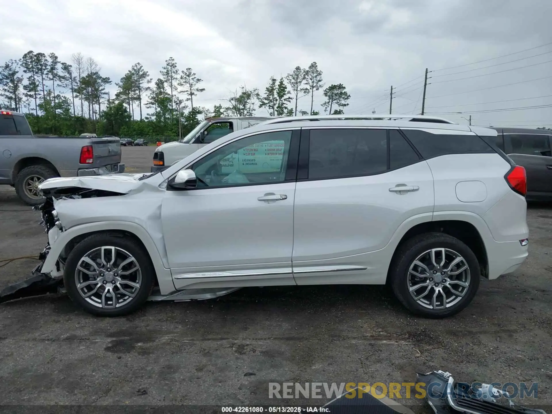 15 fotografías del automóvil dañado 3GKALXEG8RL158682 GMC TERRAIN 2024
