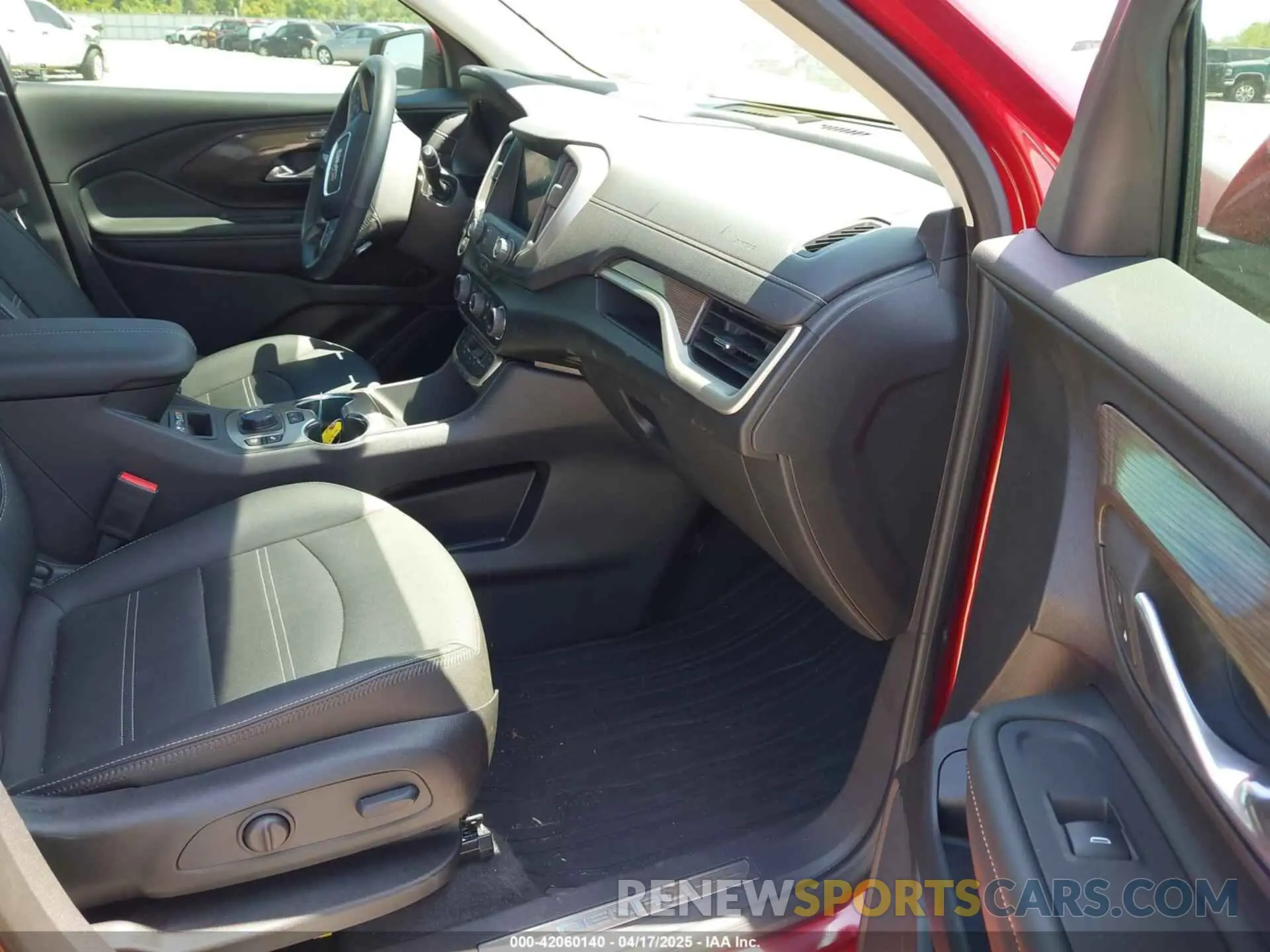 5 fotografías del automóvil dañado 3GKALXEG8RL325865 GMC TERRAIN 2024