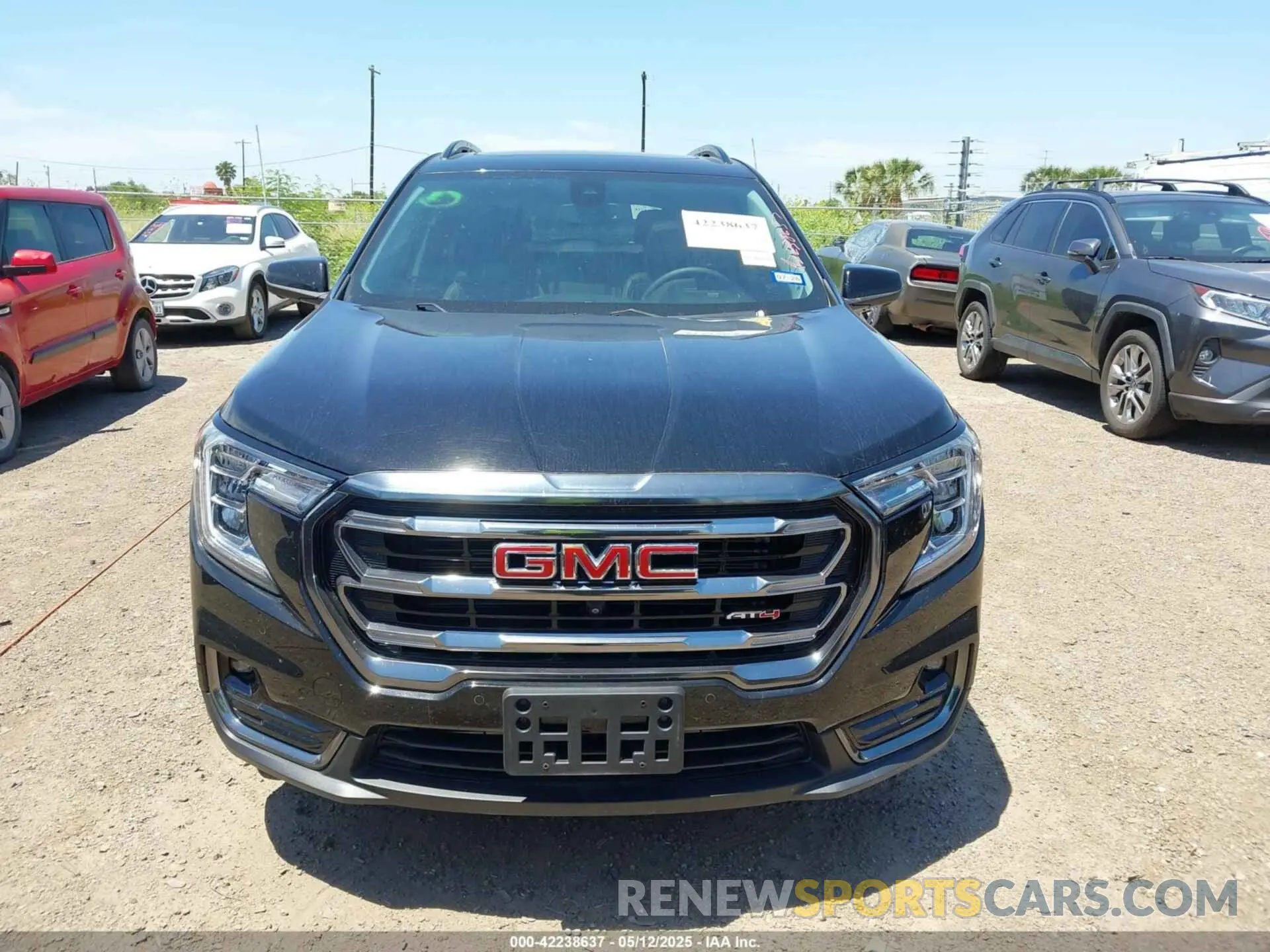 11 fotografías del automóvil dañado 3GKALYEG3RL222343 GMC TERRAIN 2024
