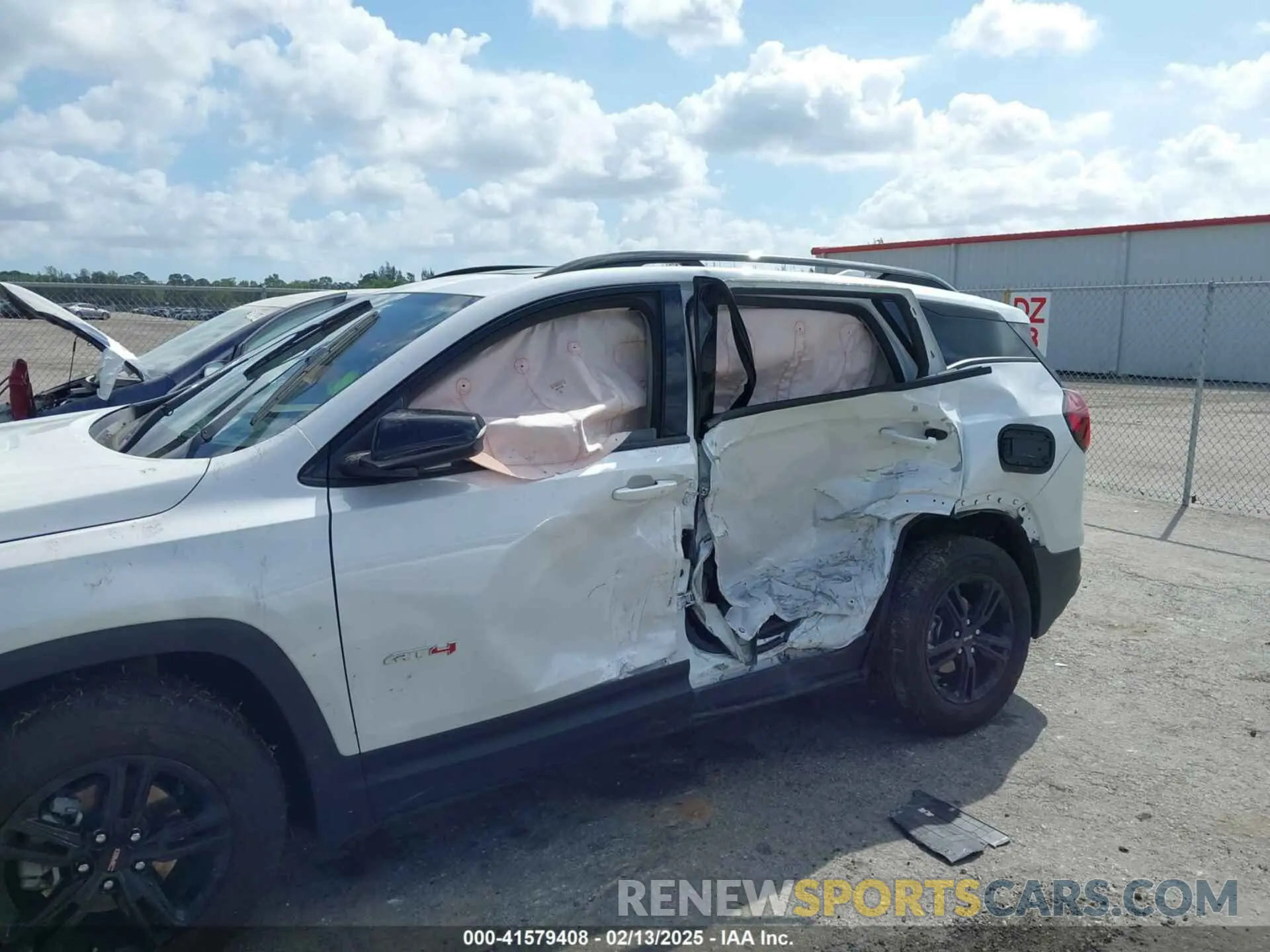 6 fotografías del automóvil dañado 3GKALYEG4RL380612 GMC TERRAIN 2024
