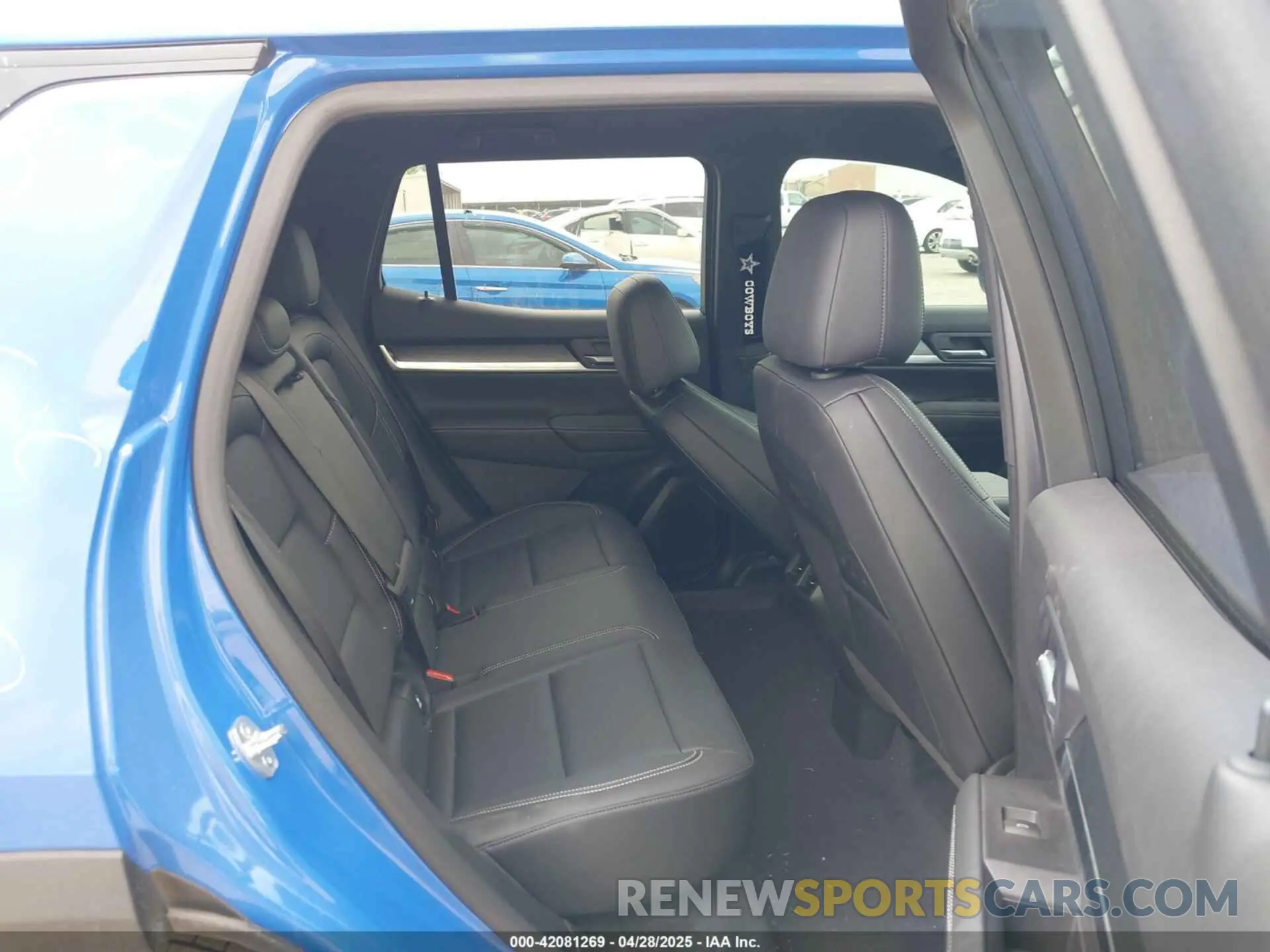 8 fotografías del automóvil dañado 3GKALUEG8SL205195 GMC TERRAIN 2025
