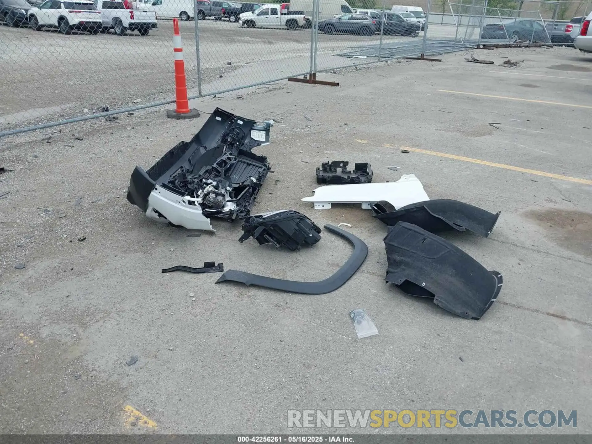 12 fotografías del automóvil dañado 3GKALUEG8SL300808 GMC TERRAIN 2025