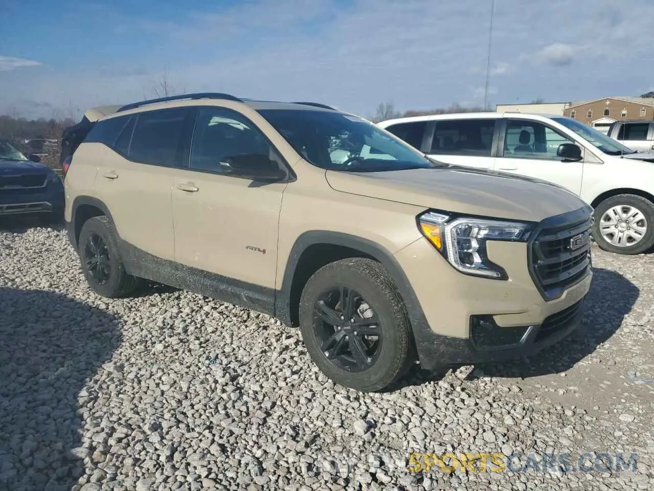 4 fotografías del automóvil dañado 3GKALYEV3NL262947 GMC TERRAIN AT 2022