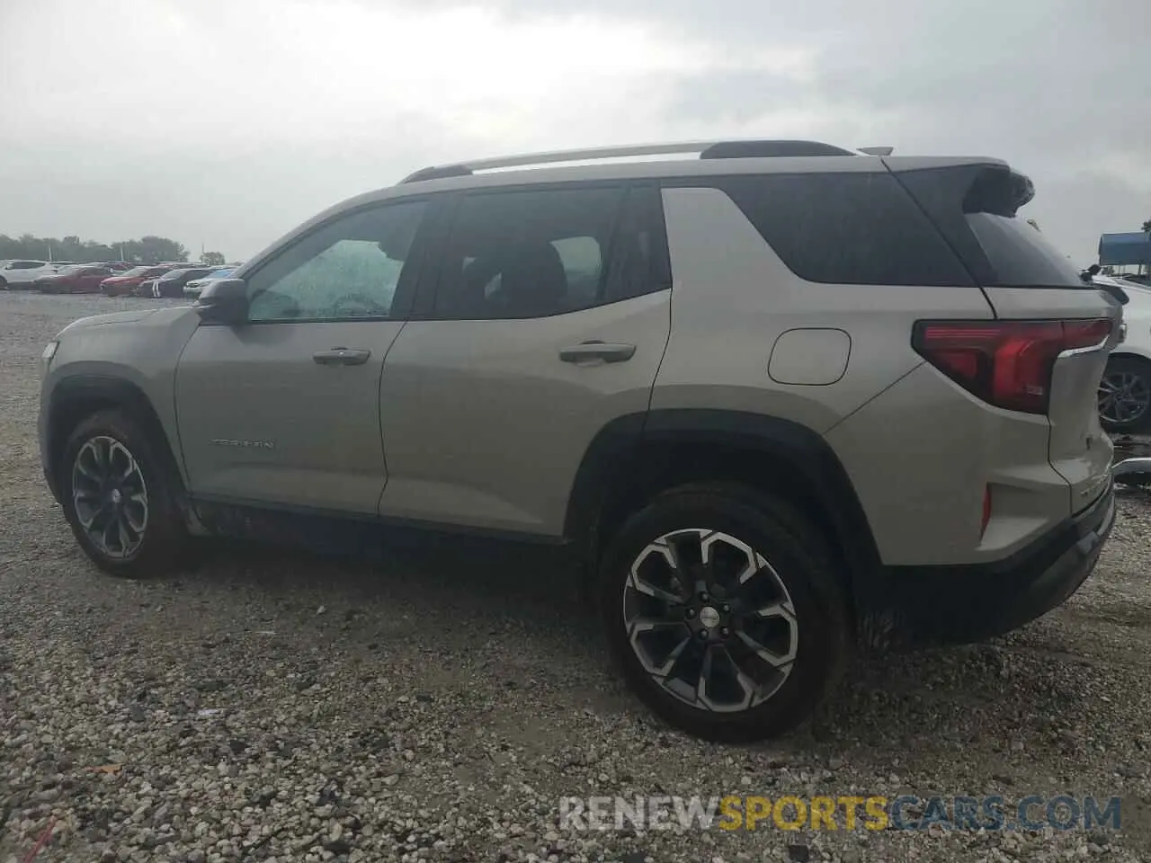 2 fotografías del automóvil dañado 3GKALUEG0SL222508 GMC TERRAIN EL 2025