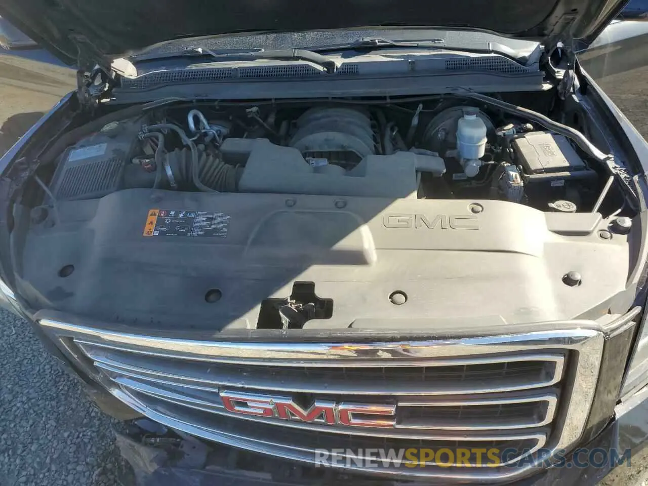 14 fotografías del automóvil dañado 1GKS1AKC9KR166202 GMC YUKON 2019