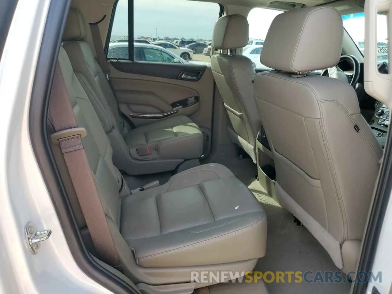 12 fotografías del automóvil dañado 1GKS1BKC5KR329417 GMC YUKON 2019