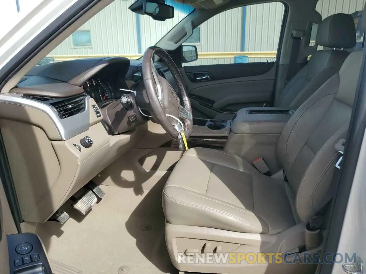 7 fotografías del automóvil dañado 1GKS1BKC5KR329417 GMC YUKON 2019