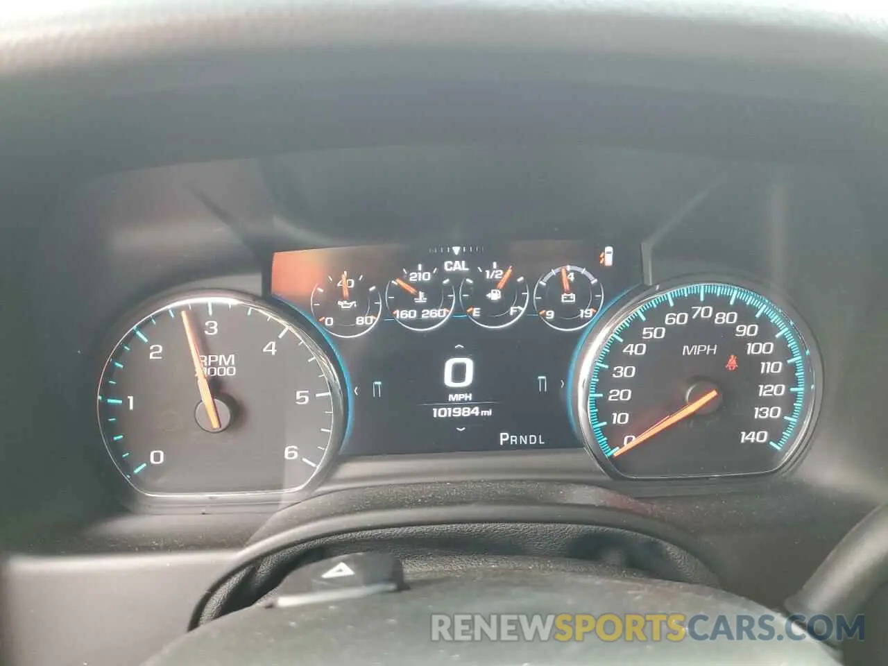 9 fotografías del automóvil dañado 1GKS1CKJ8KR349844 GMC YUKON 2019