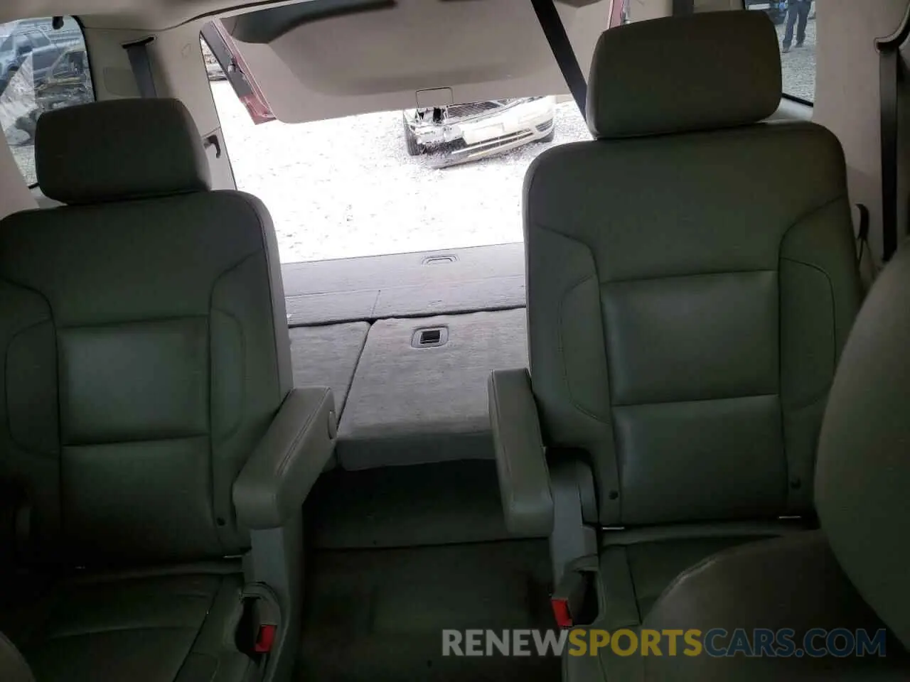 10 fotografías del automóvil dañado 1GKS1DKC2KR354691 GMC YUKON 2019