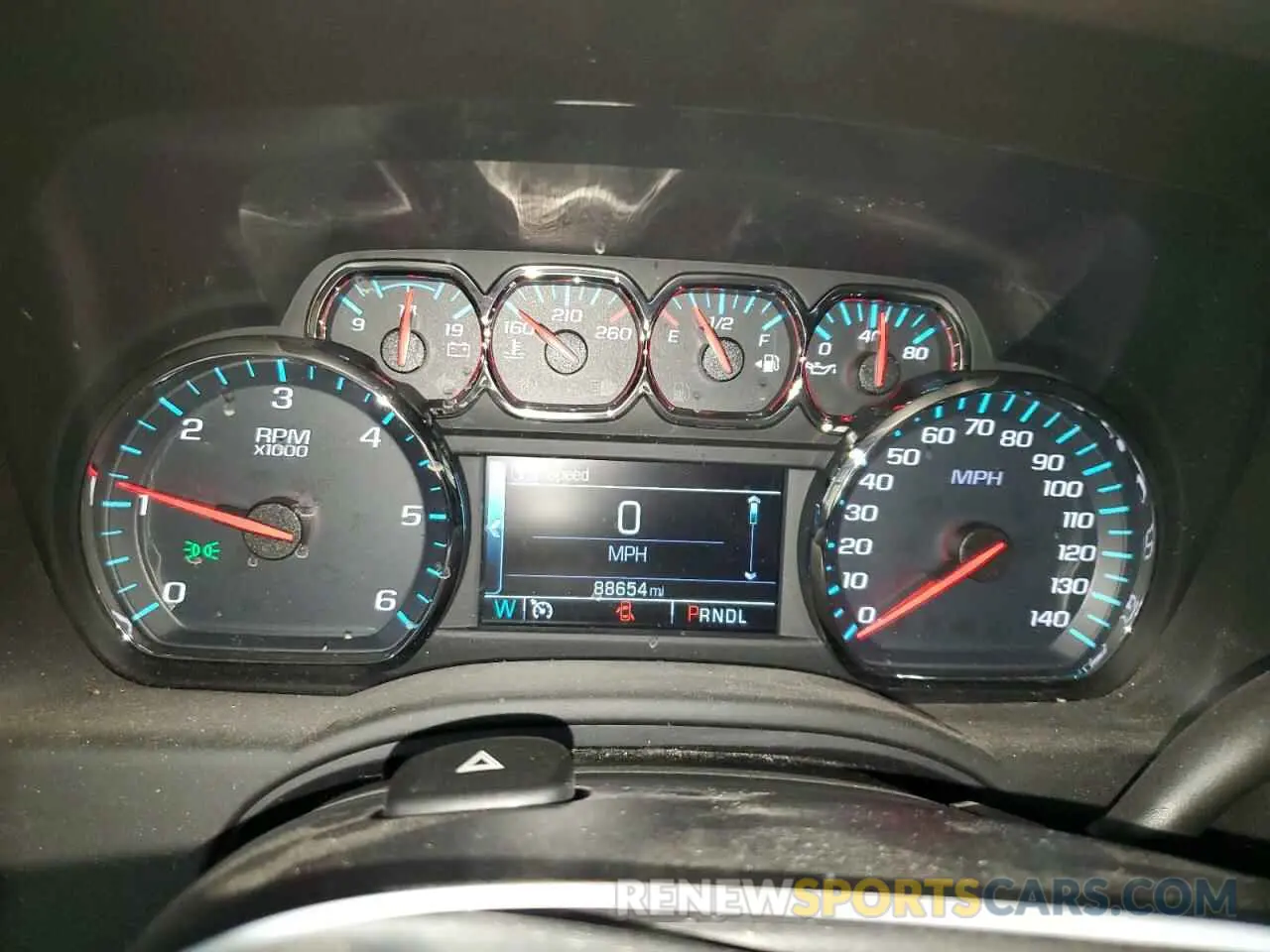 9 fotografías del automóvil dañado 1GKS2AKC9KR101962 GMC YUKON 2019