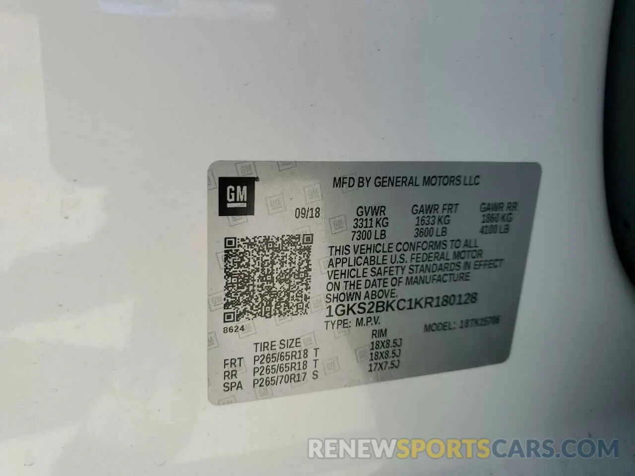 15 fotografías del automóvil dañado 1GKS2BKC1KR180128 GMC YUKON 2019