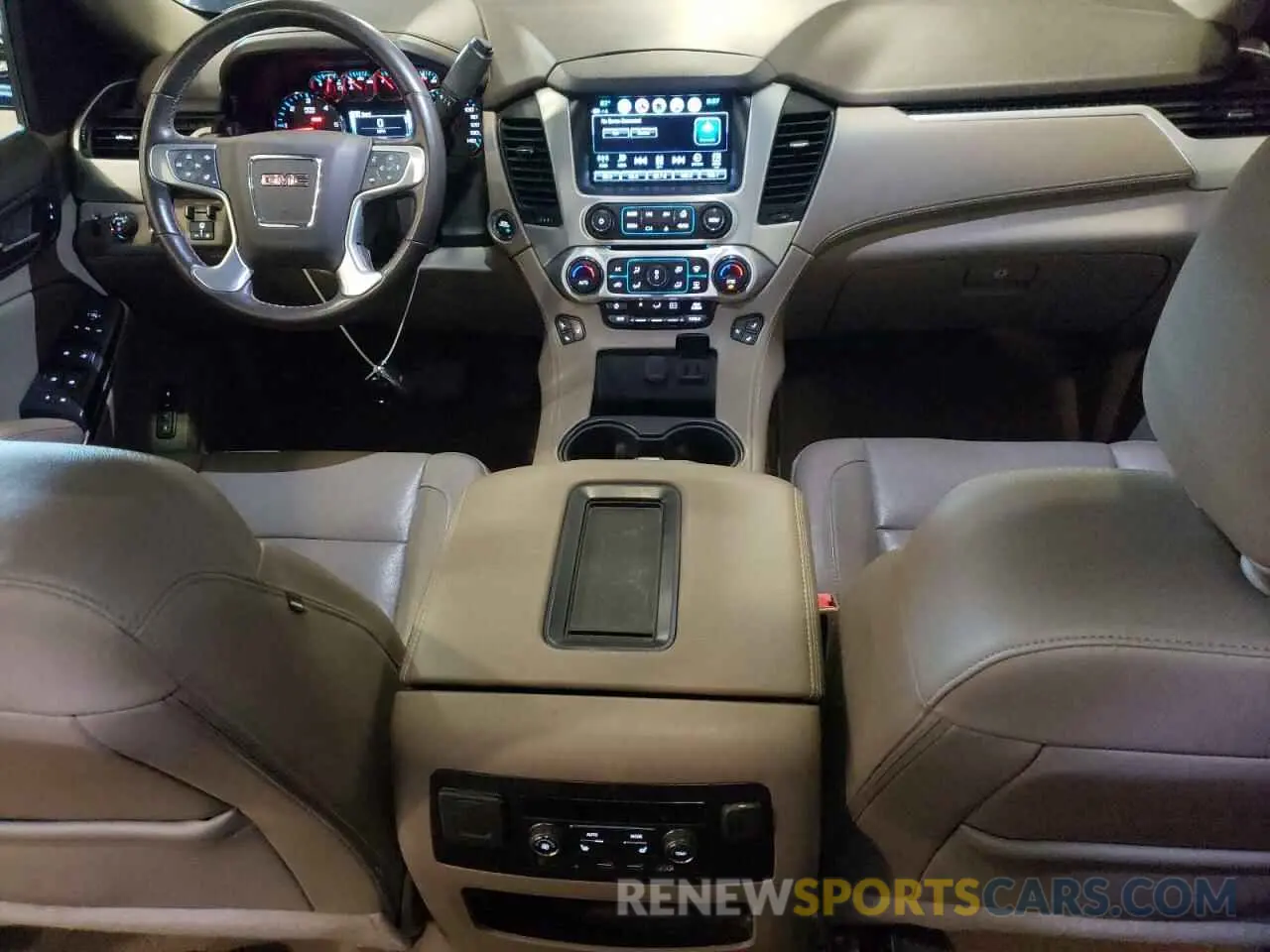 8 fotografías del automóvil dañado 1GKS2BKC2KR238408 GMC YUKON 2019
