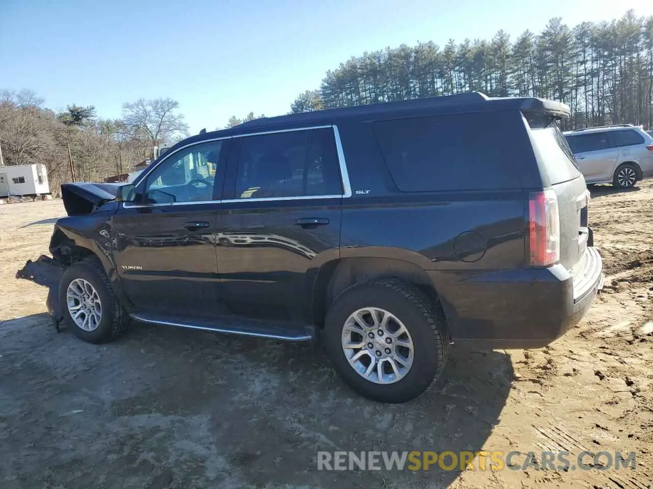 2 fotografías del automóvil dañado 1GKS2BKC5KR117288 GMC YUKON 2019