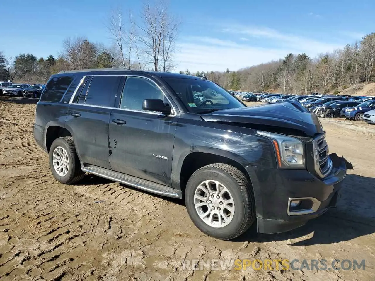 4 fotografías del automóvil dañado 1GKS2BKC5KR117288 GMC YUKON 2019