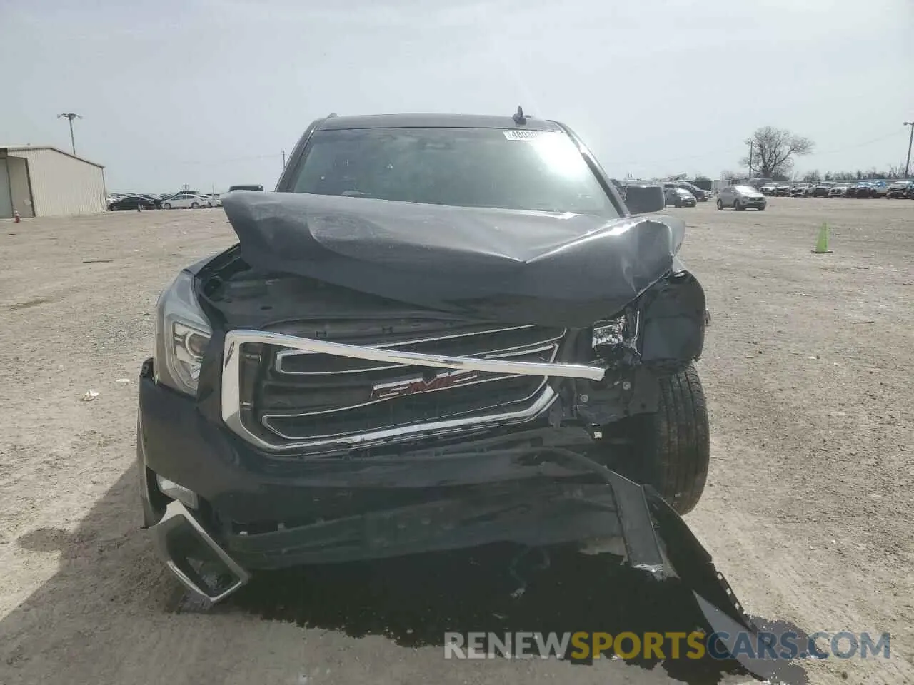 5 fotografías del automóvil dañado 1GKS2BKC5KR166412 GMC YUKON 2019