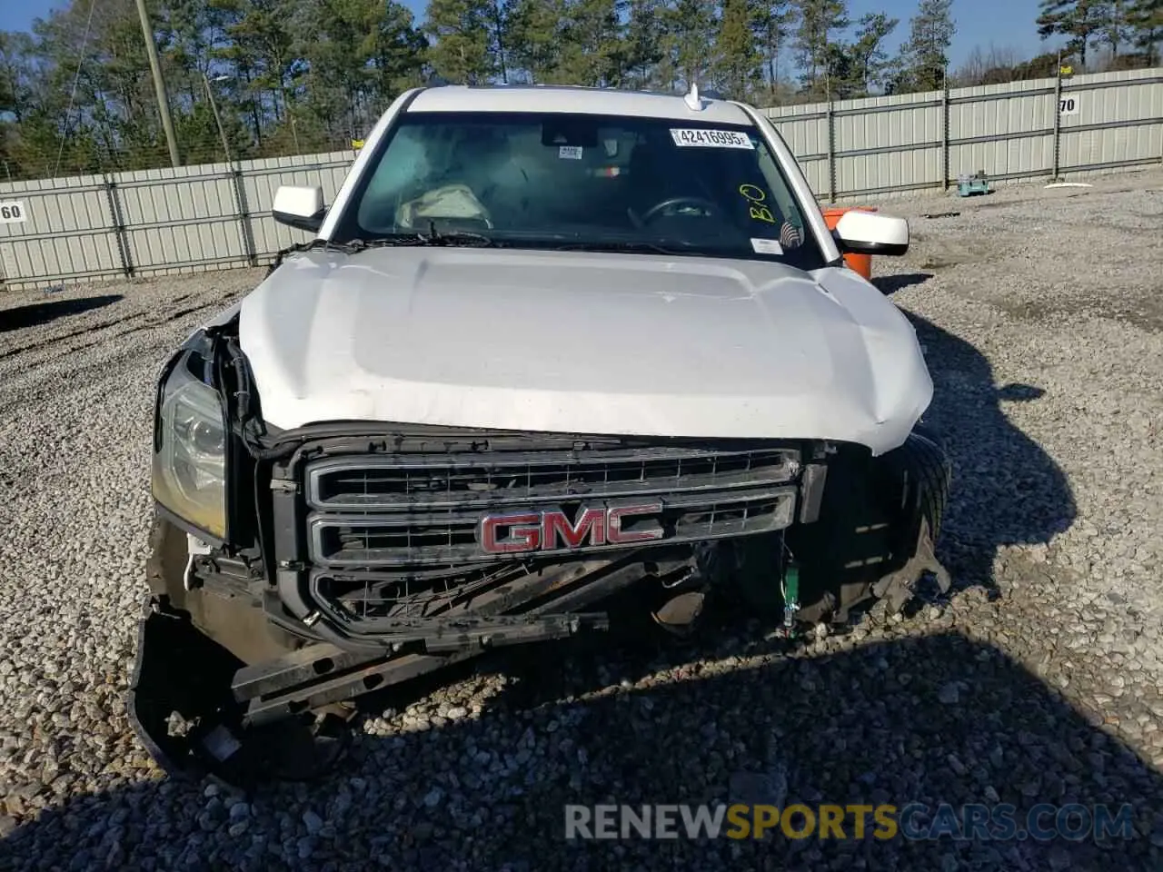 5 fotografías del automóvil dañado 1GKS2BKC7KR170977 GMC YUKON 2019