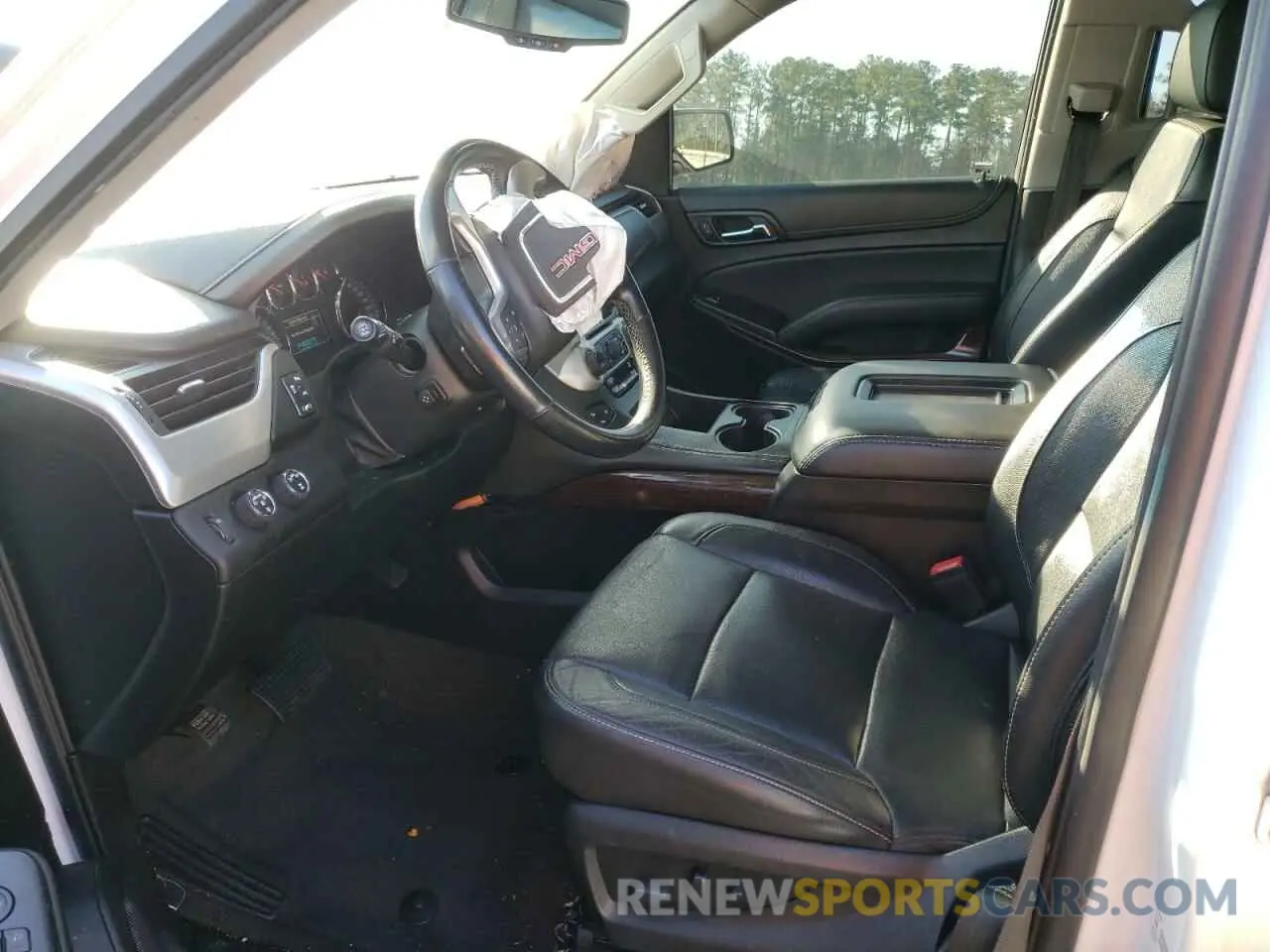 7 fotografías del automóvil dañado 1GKS2BKC7KR170977 GMC YUKON 2019