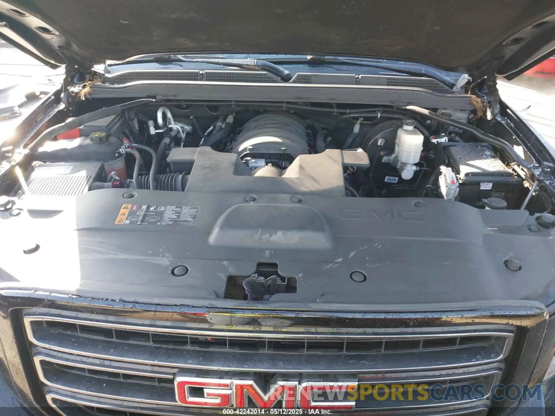 10 fotografías del automóvil dañado 1GKS2BKJ1KR208508 GMC YUKON 2019