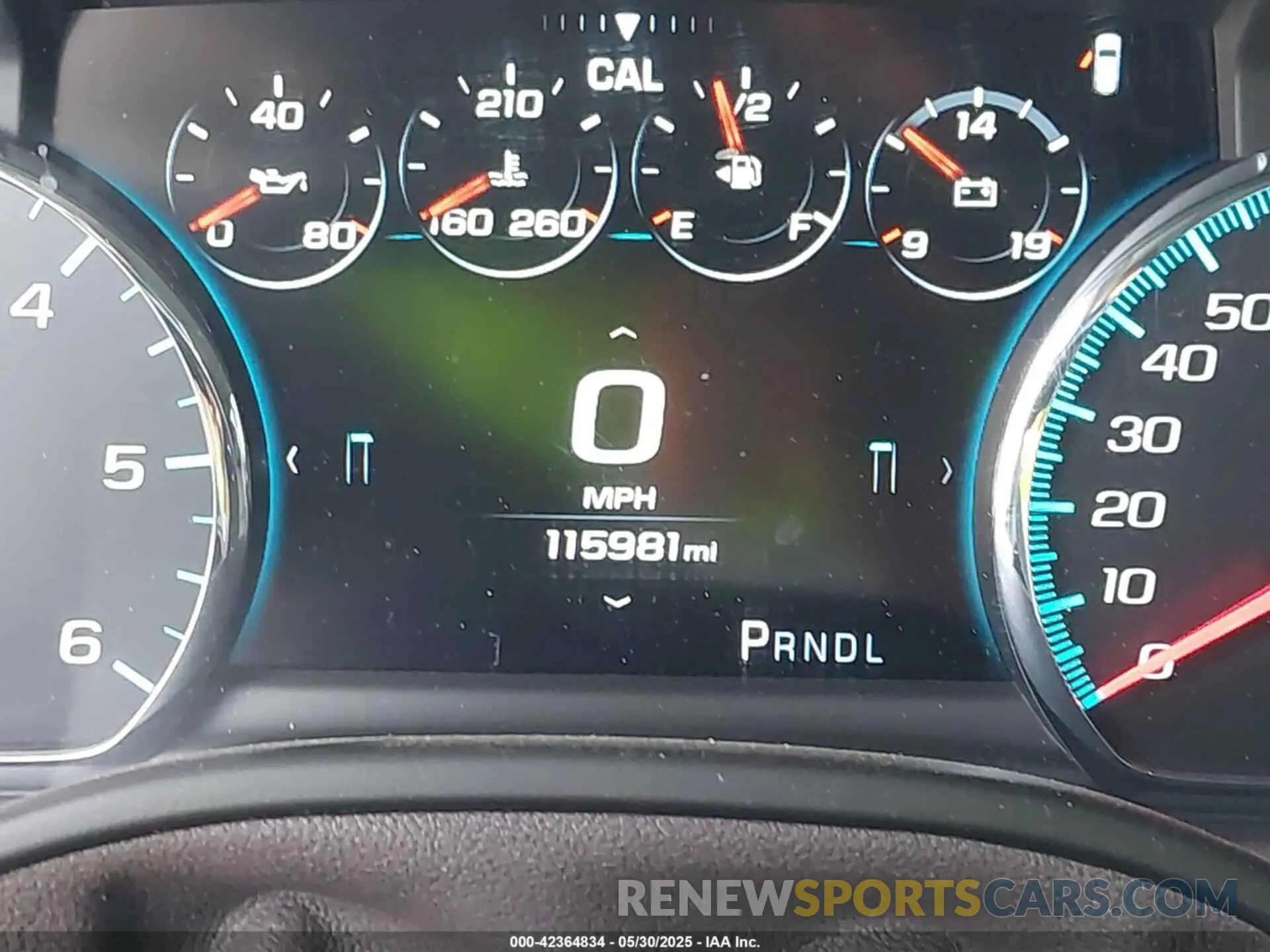 15 fotografías del automóvil dañado 1GKS2CKJ0KR186815 GMC YUKON 2019