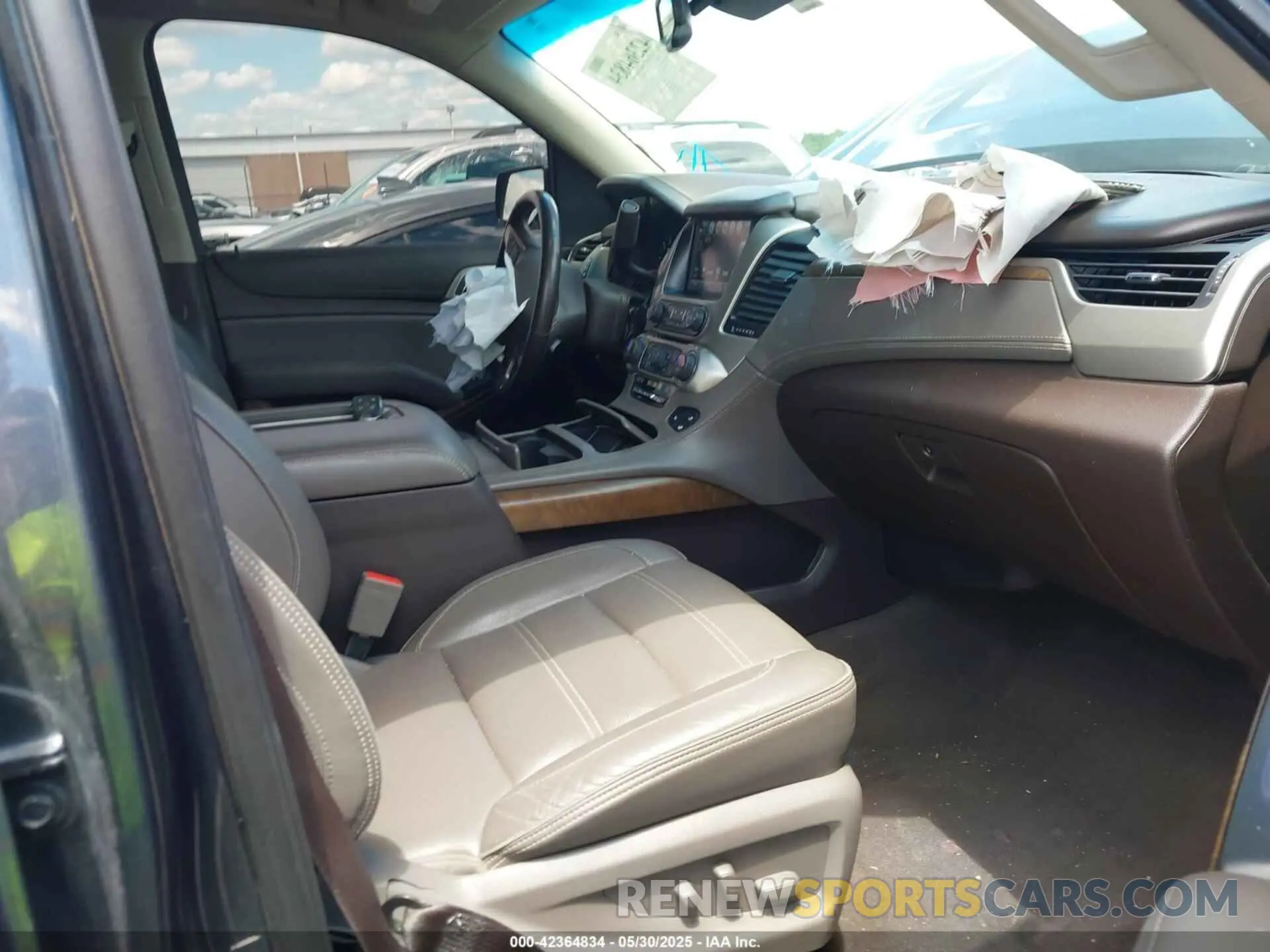 5 fotografías del automóvil dañado 1GKS2CKJ0KR186815 GMC YUKON 2019