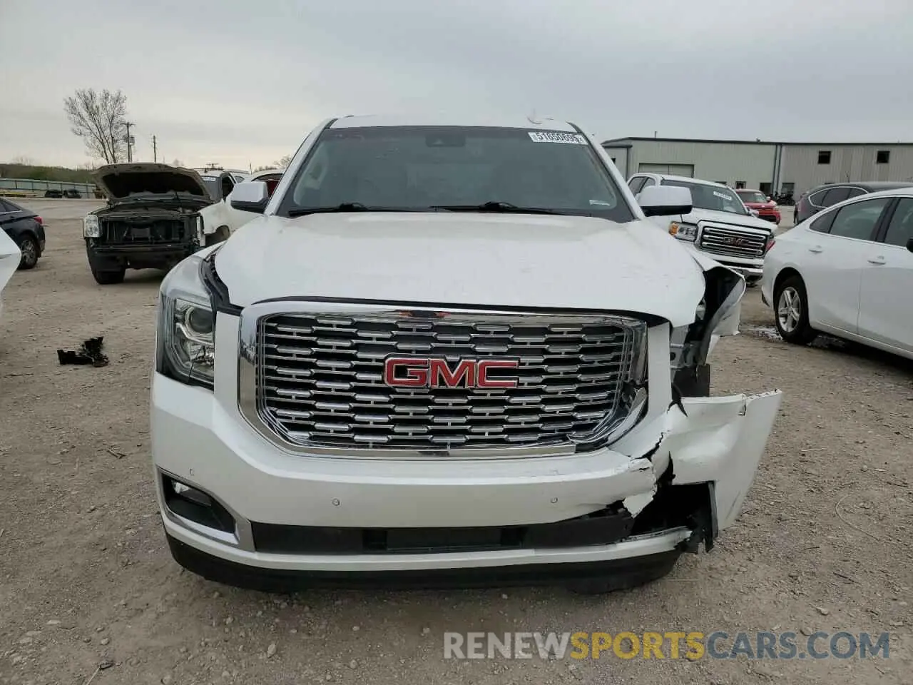 5 fotografías del automóvil dañado 1GKS2CKJ4KR328227 GMC YUKON 2019