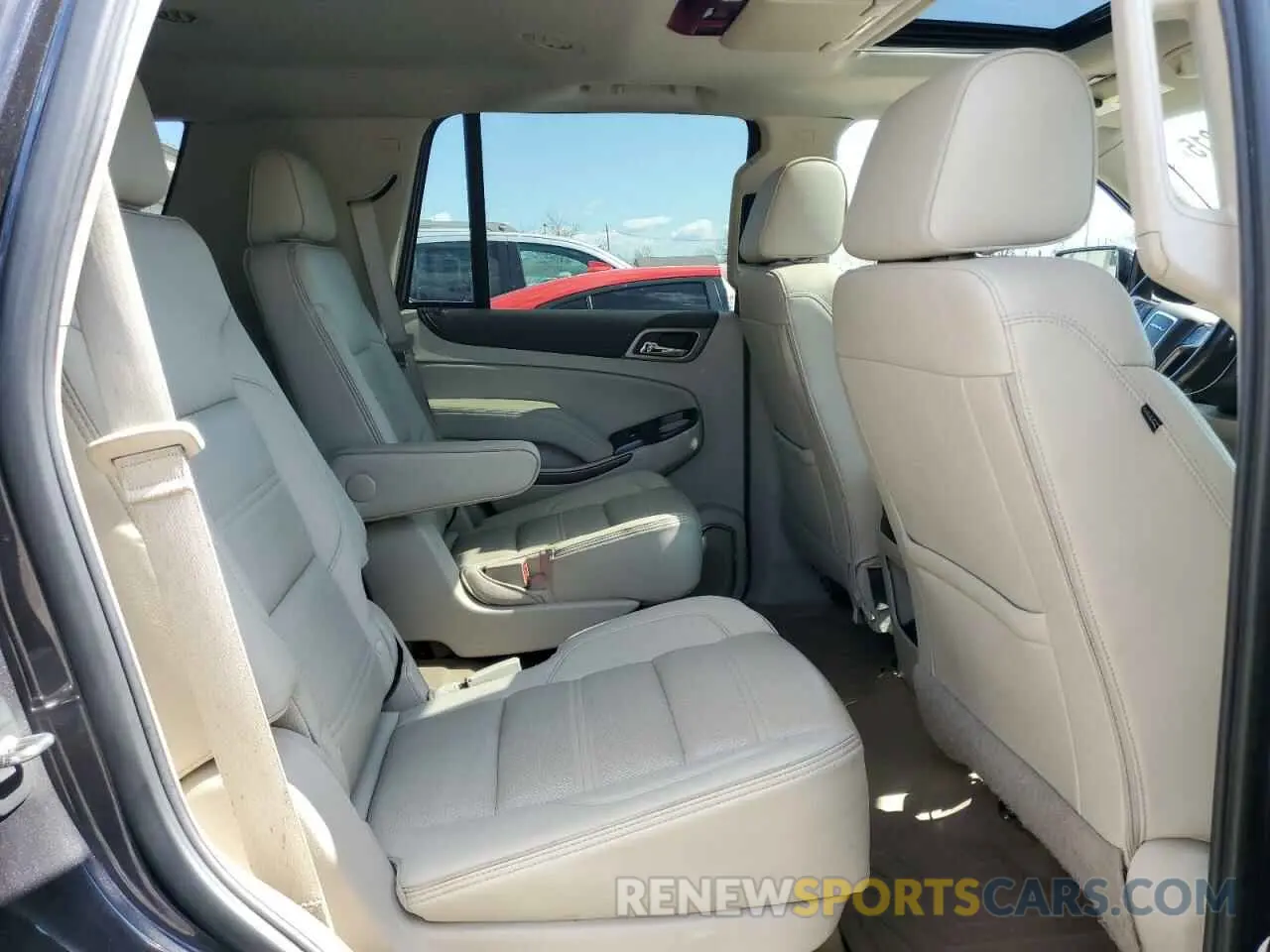 10 fotografías del automóvil dañado 1GKS2CKJ6KR296350 GMC YUKON 2019
